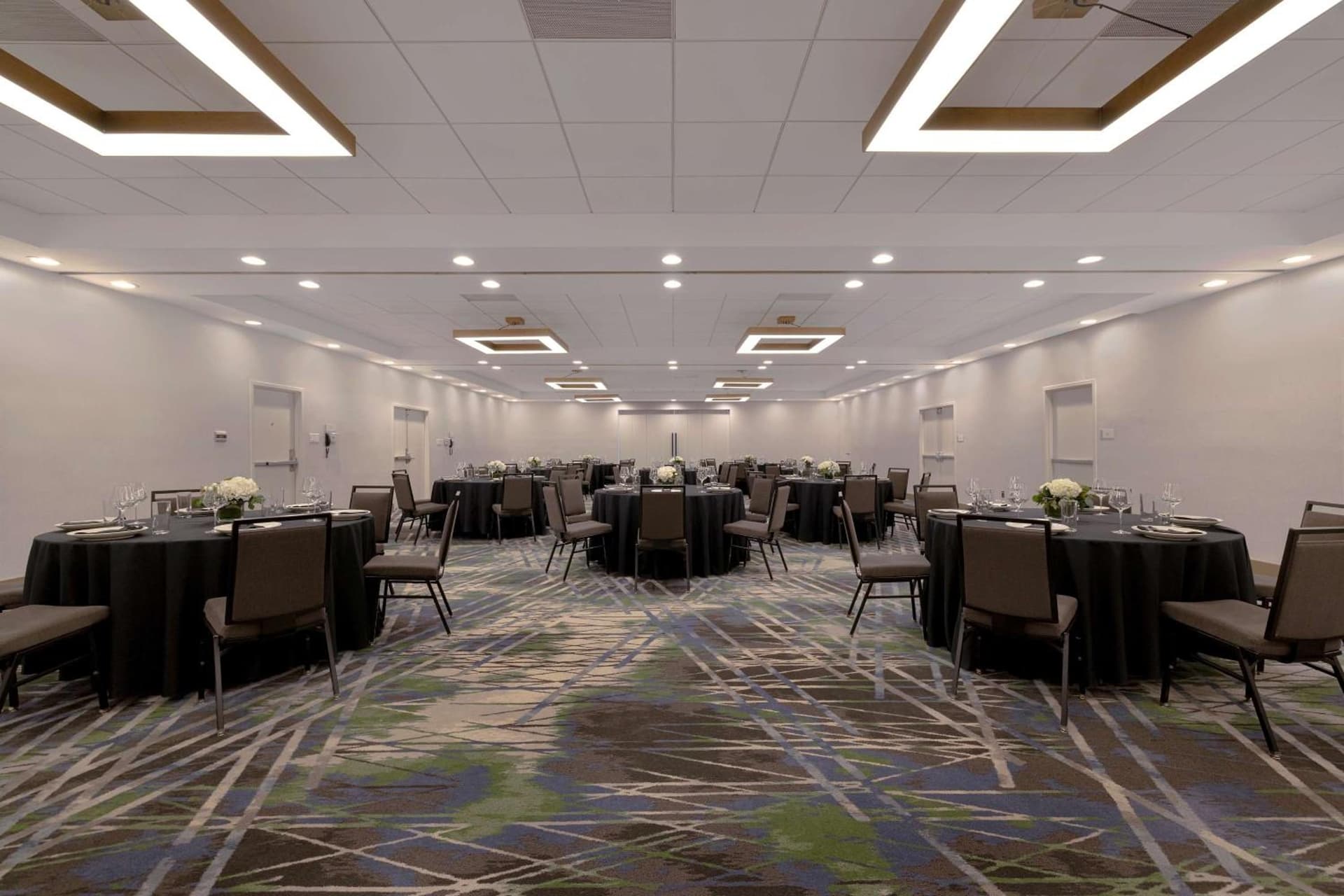 Doubletree By Hilton Palmdale, Ca gallery photo in Palmdale, CA — image 43