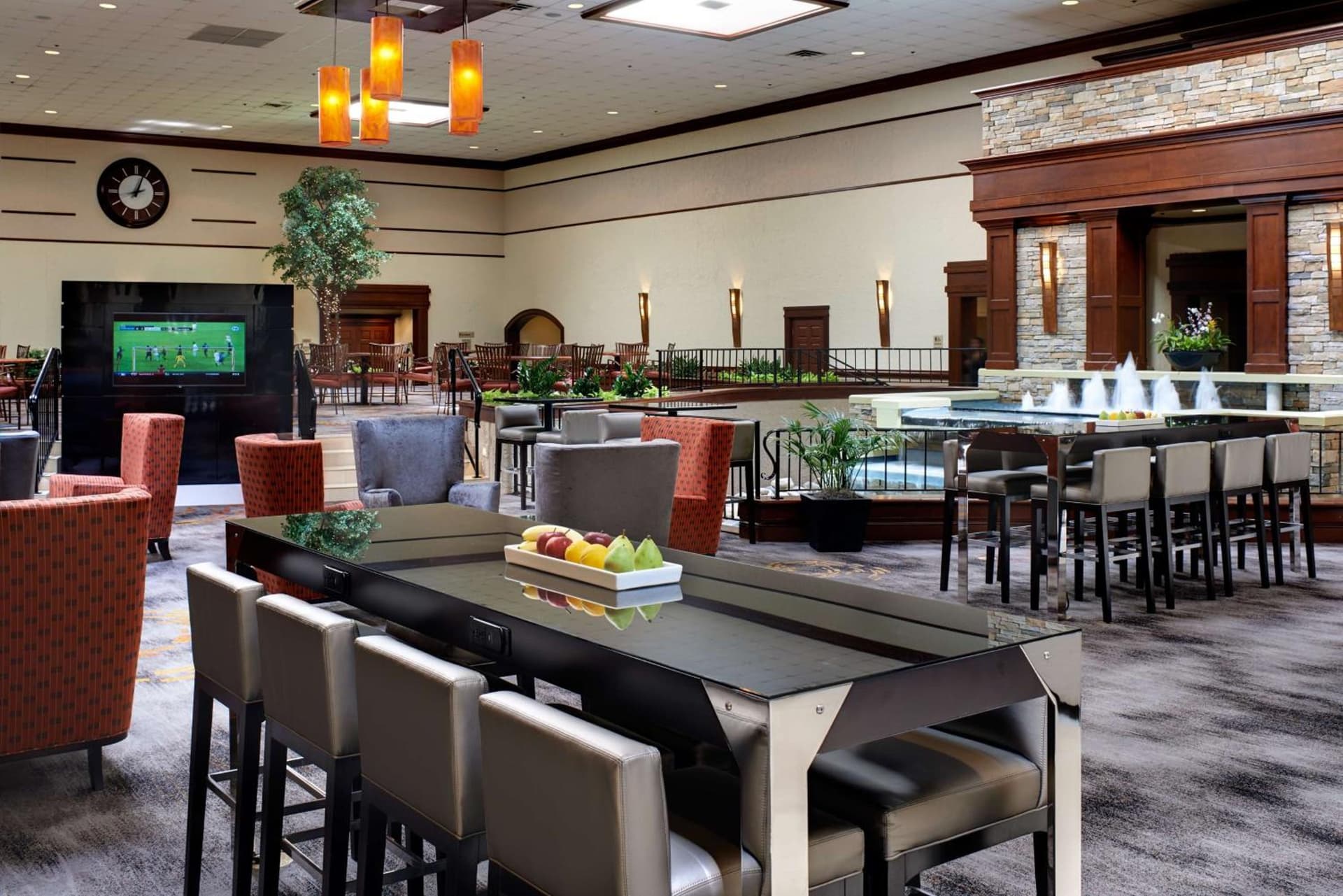 DoubleTree by Hilton Dearborn gallery photo in Dearborn, MI — image 12