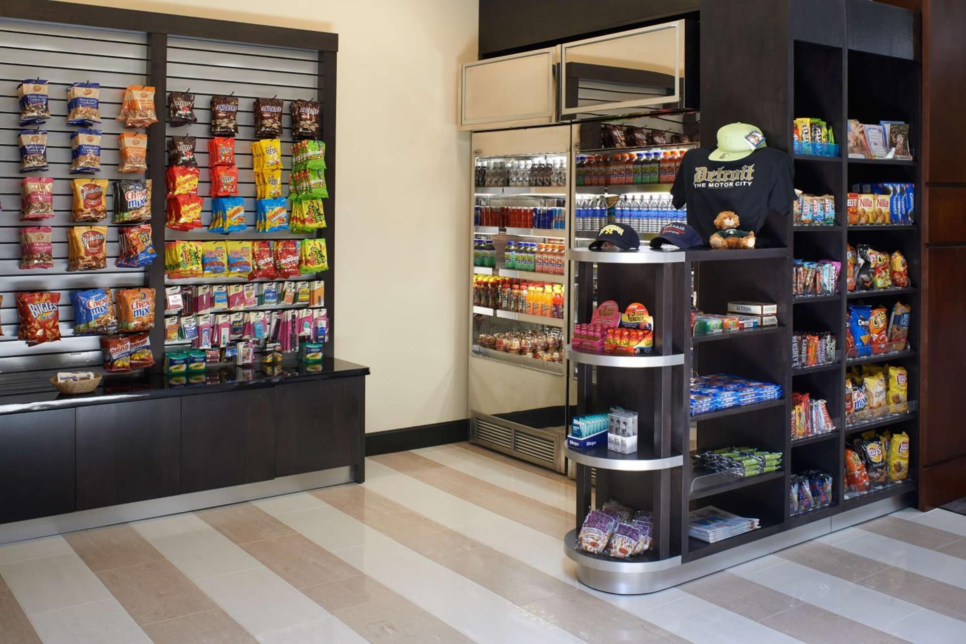 DoubleTree by Hilton Dearborn gallery photo in Dearborn, MI — image 27