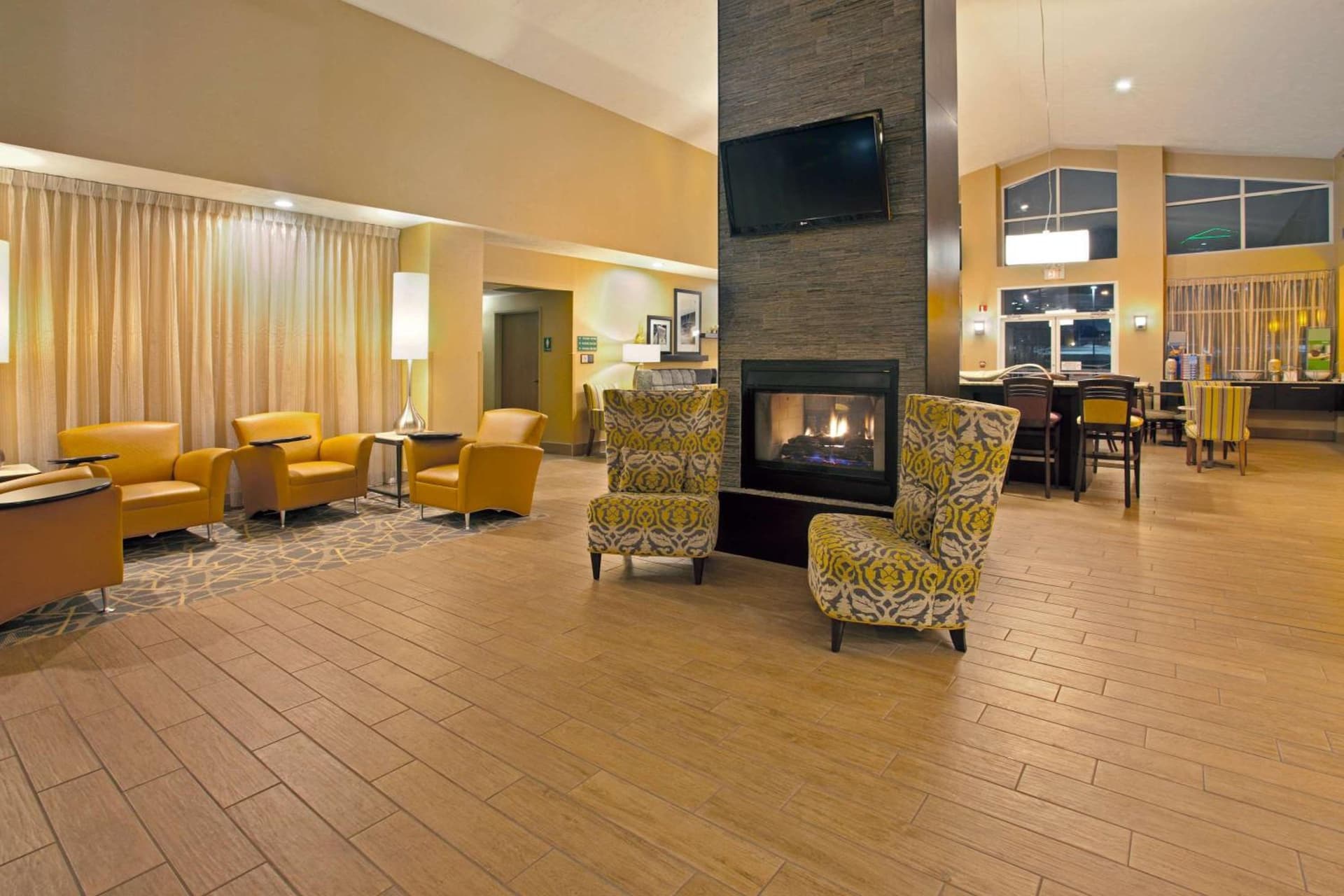 Hampton Inn & Suites Cleveland-Independence gallery photo in Independence, OH — image 14