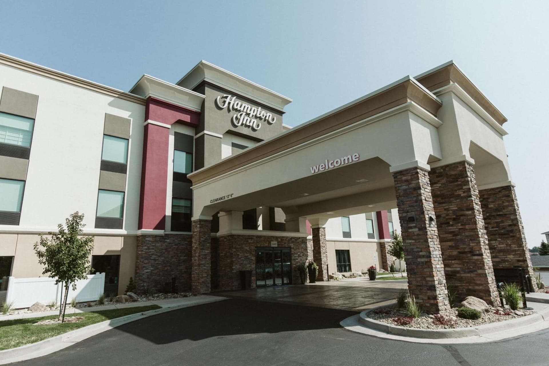 Hampton Inn Bismarck exterior or lobby in Bismarck, ND — main listing photo