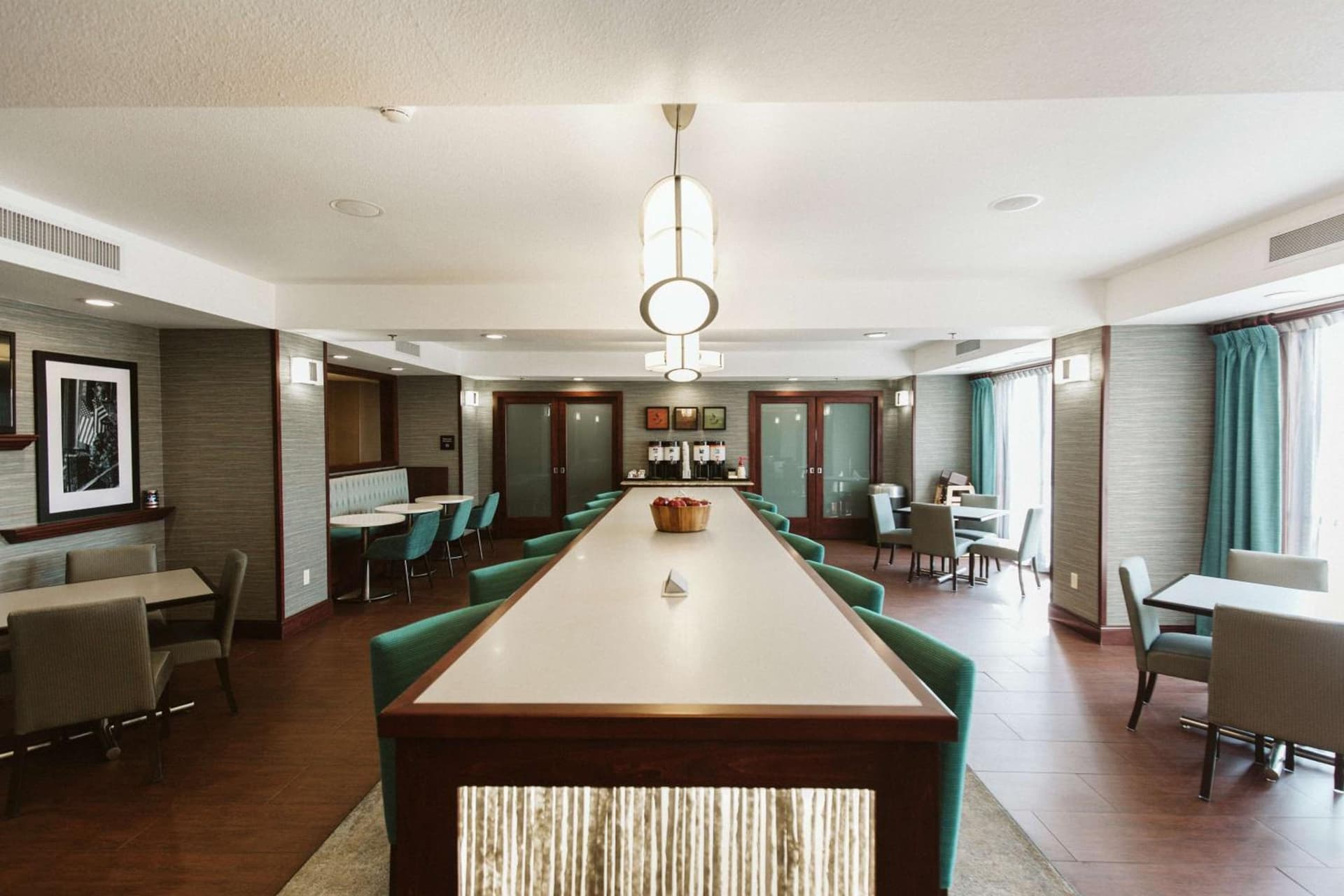 Hampton Inn Bismarck gallery photo in Bismarck, ND — image 44