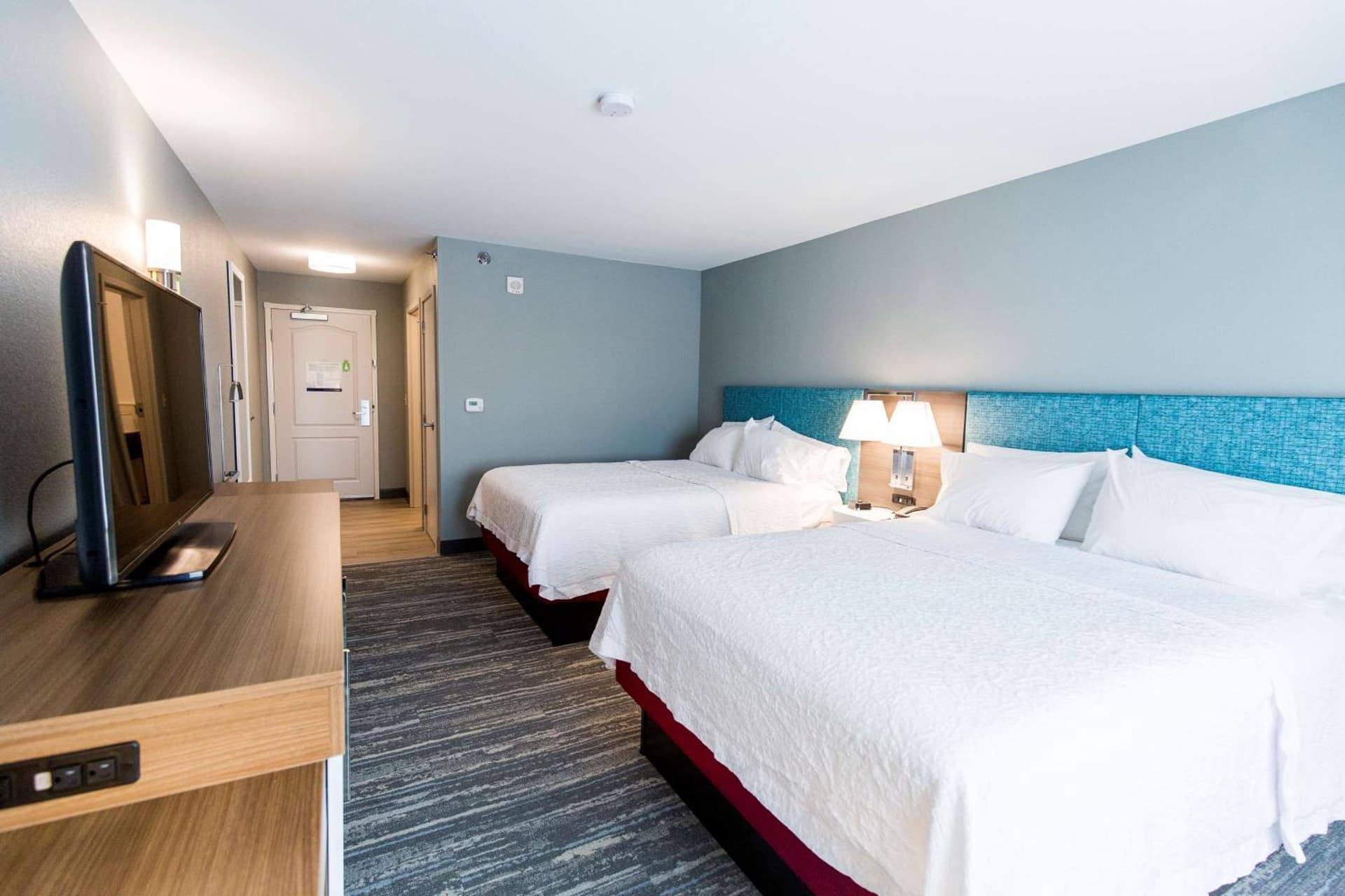 Hampton Inn Bismarck gallery photo in Bismarck, ND — image 42