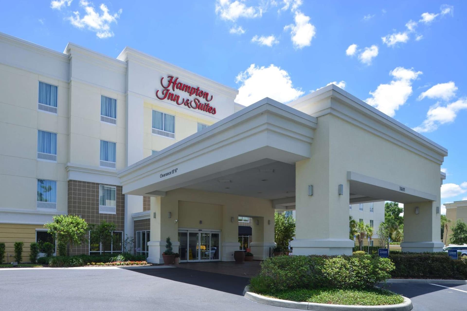 Hampton Inn & Suites - Ocala featured exterior or lobby in Ocala, FL — similar hotel
