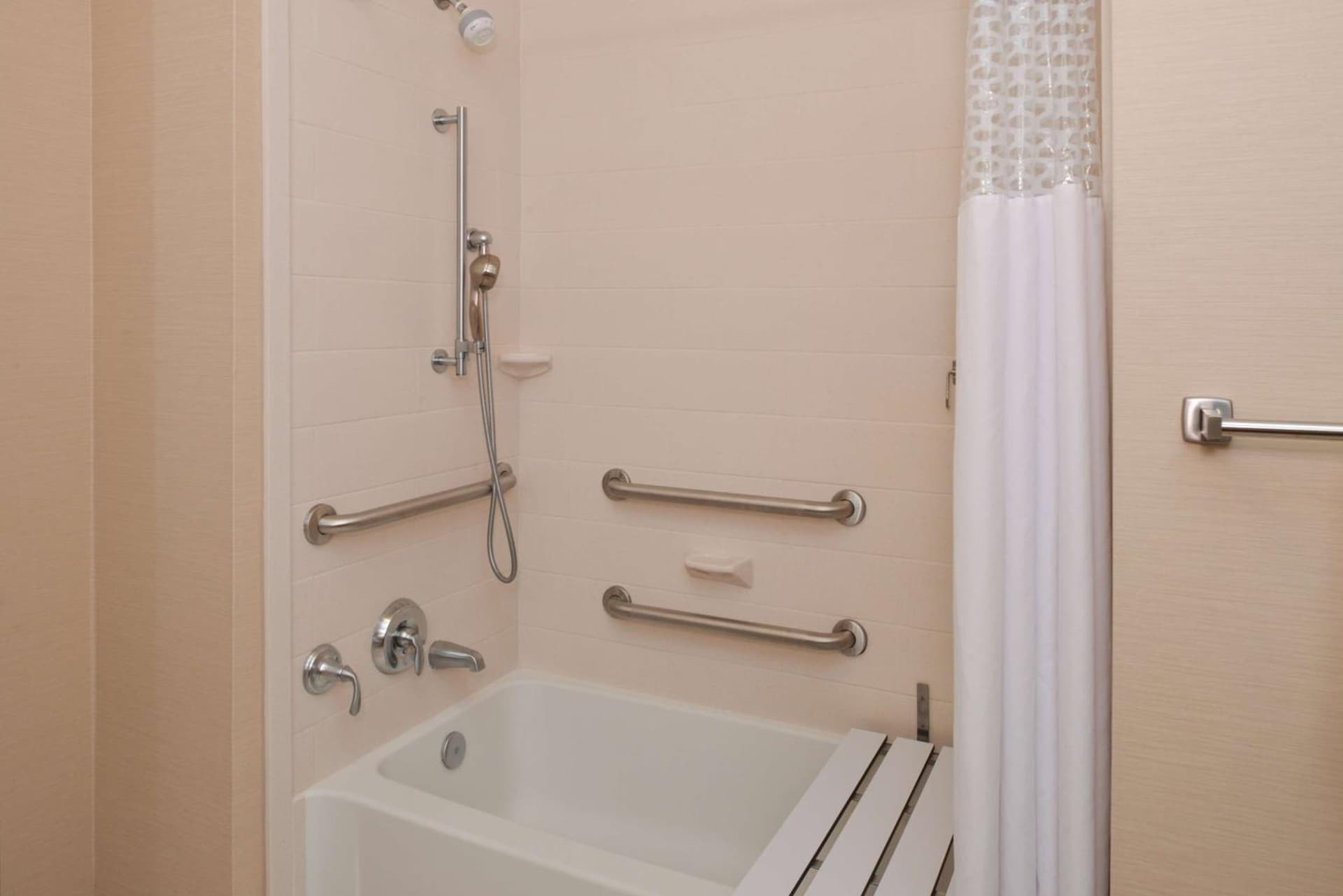 Hampton Inn & Suites - Ocala gallery photo in Ocala, FL — image 22