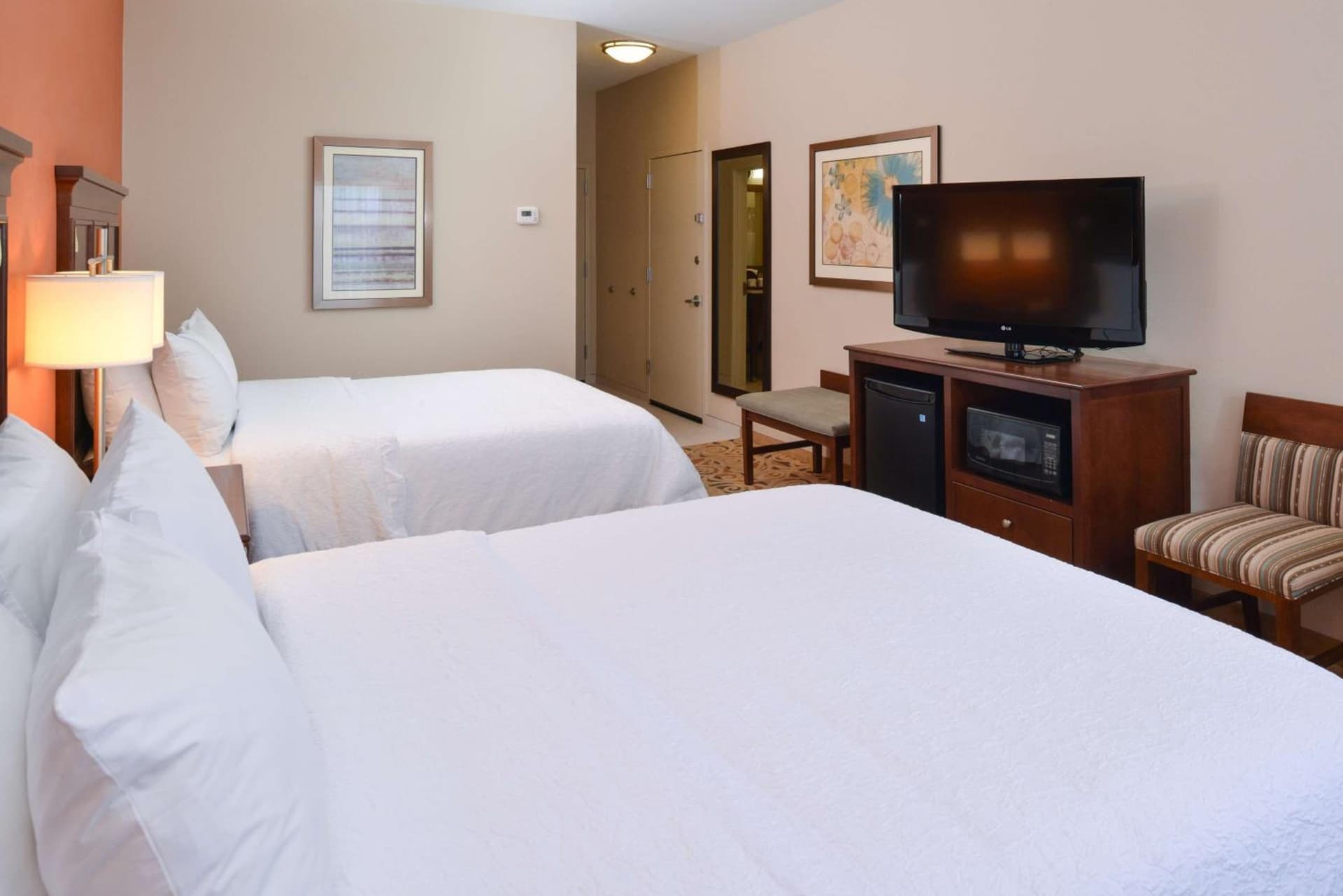Hampton Inn & Suites - Ocala interior in Ocala, FL — gallery photo 2