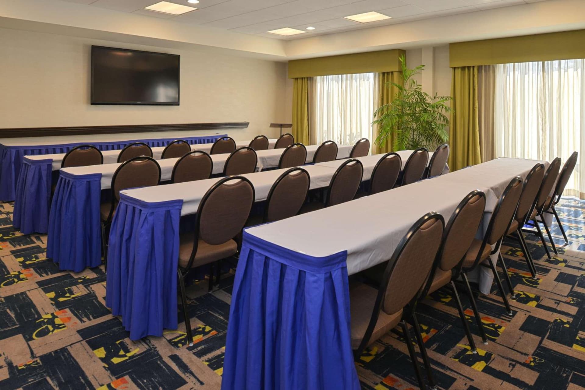 Hampton Inn & Suites - Ocala gallery photo in Ocala, FL — image 10