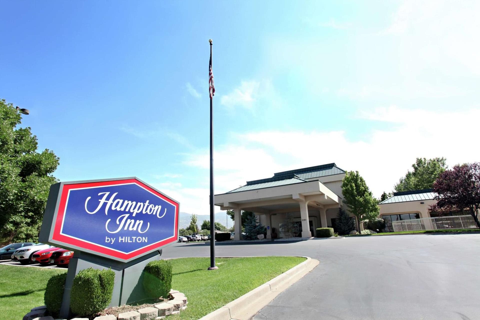 Hampton Inn Salt Lake City-North interior in Woods Cross, UT — gallery photo 2