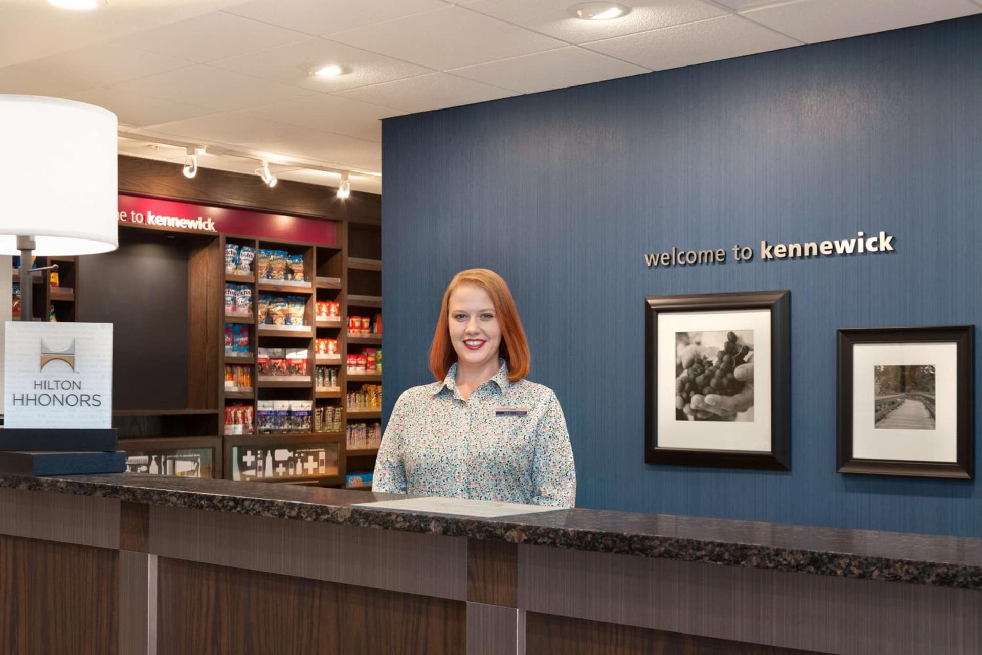 Hampton Inn by Hilton Kennewick at Southridge property views in Kennewick, WA — gallery photo 3