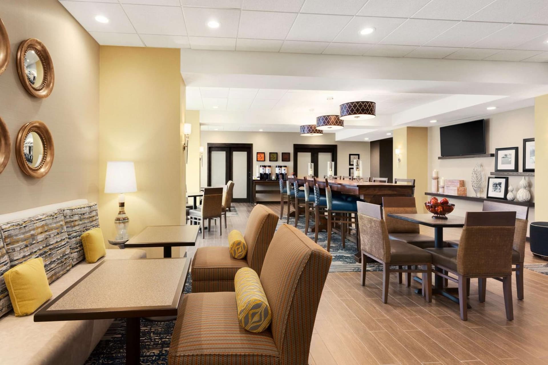 Hampton Inn by Hilton Kennewick at Southridge gallery photo in Kennewick, WA — image 4