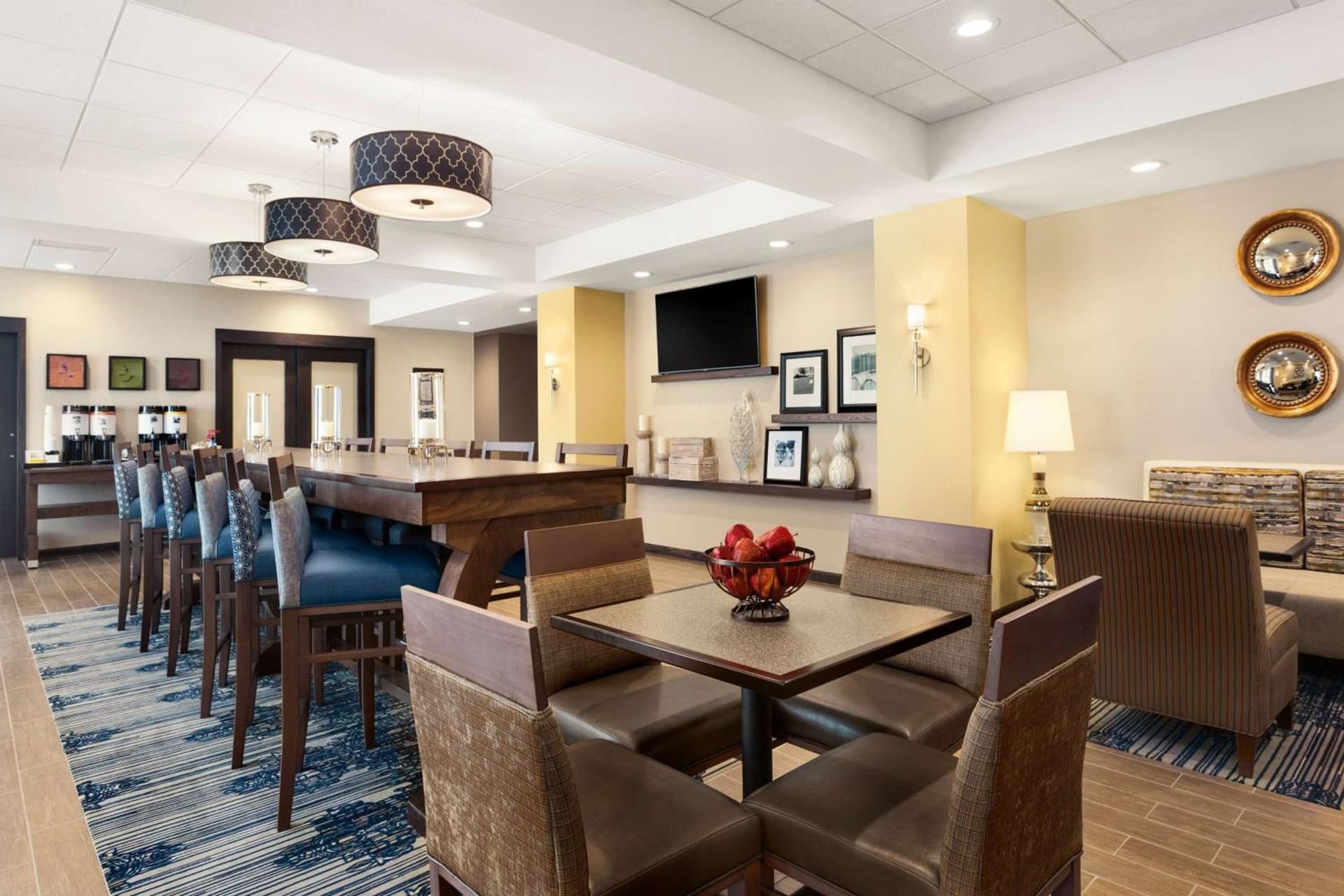 Hampton Inn by Hilton Kennewick at Southridge gallery photo in Kennewick, WA — image 5