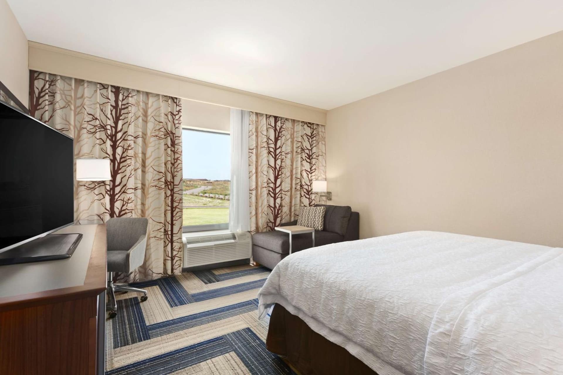 Hampton Inn by Hilton Kennewick at Southridge gallery photo in Kennewick, WA — image 23