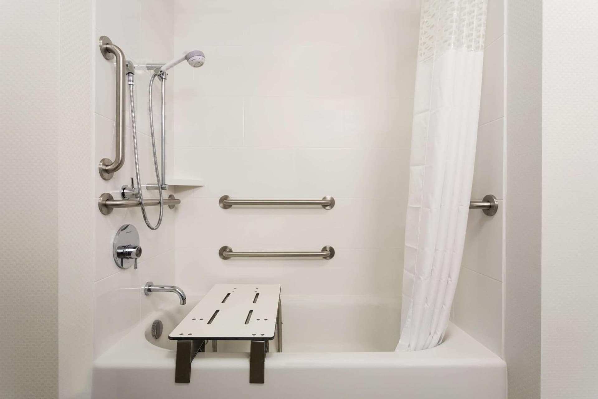 Hampton Inn by Hilton Kennewick at Southridge gallery photo in Kennewick, WA — image 15