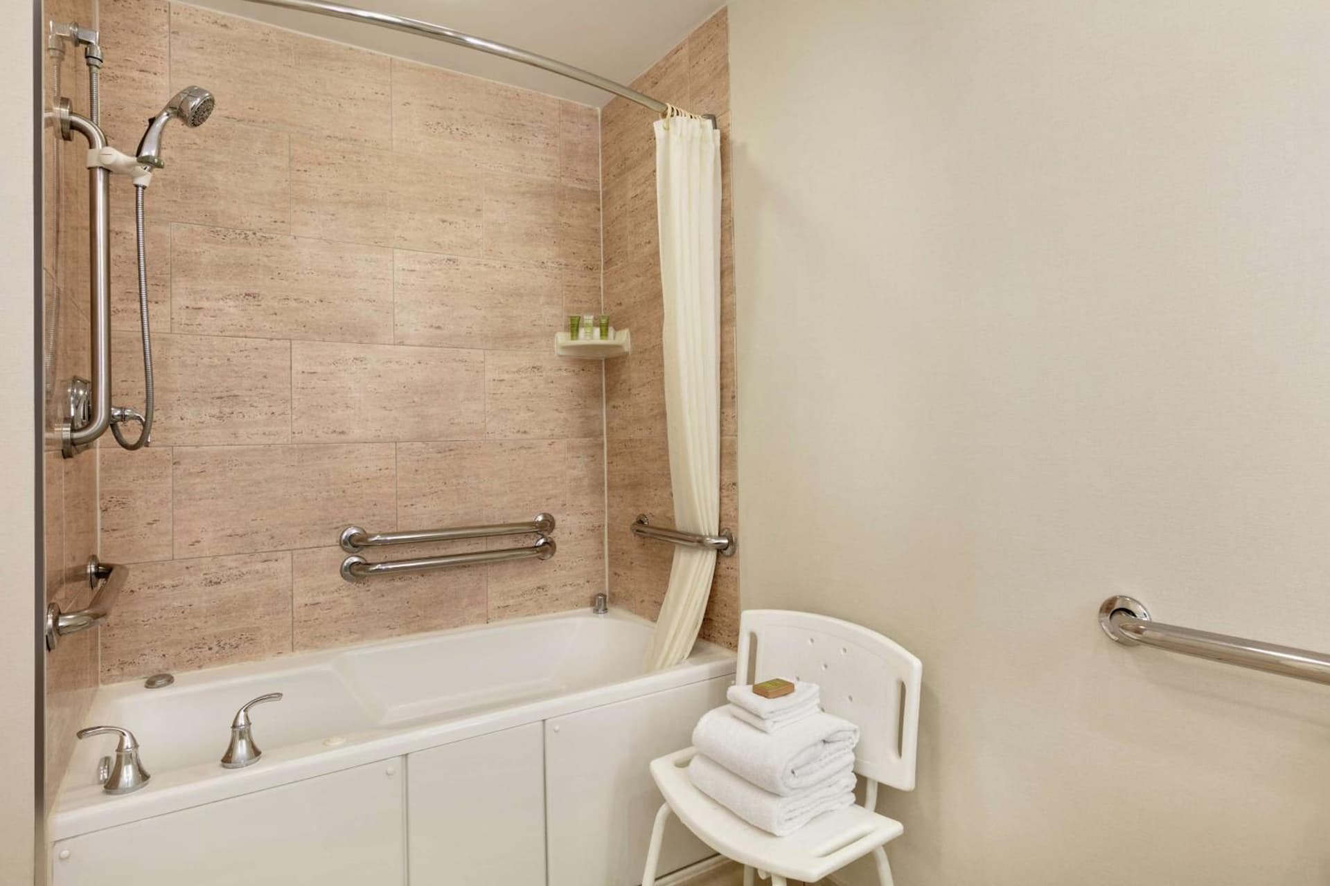 Hilton Suites Ocean City Oceanfront gallery photo in Ocean City, MD — image 32
