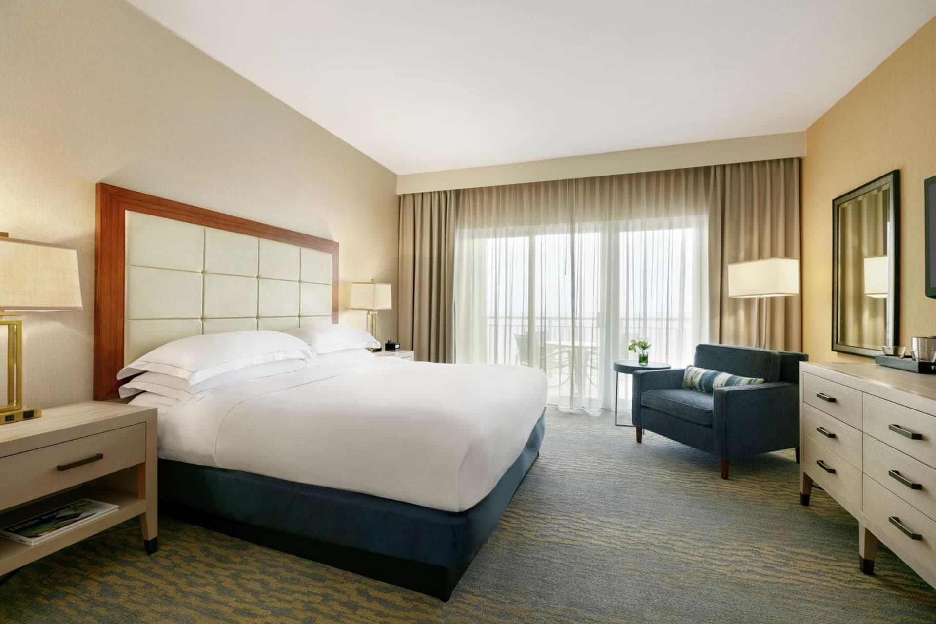 Hilton Suites Ocean City Oceanfront gallery photo in Ocean City, MD — image 17