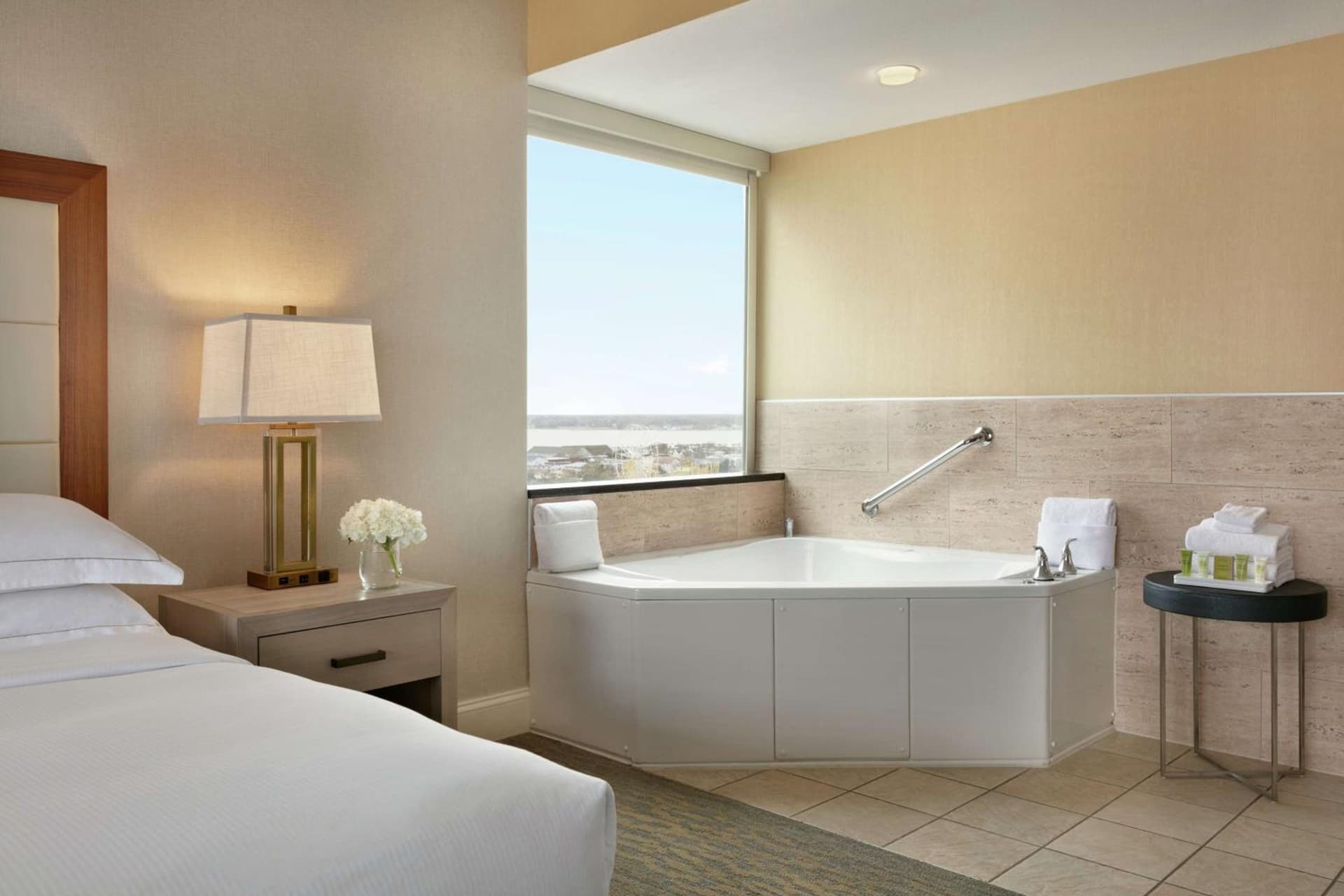 Hilton Suites Ocean City Oceanfront interior in Ocean City, MD — gallery photo 2