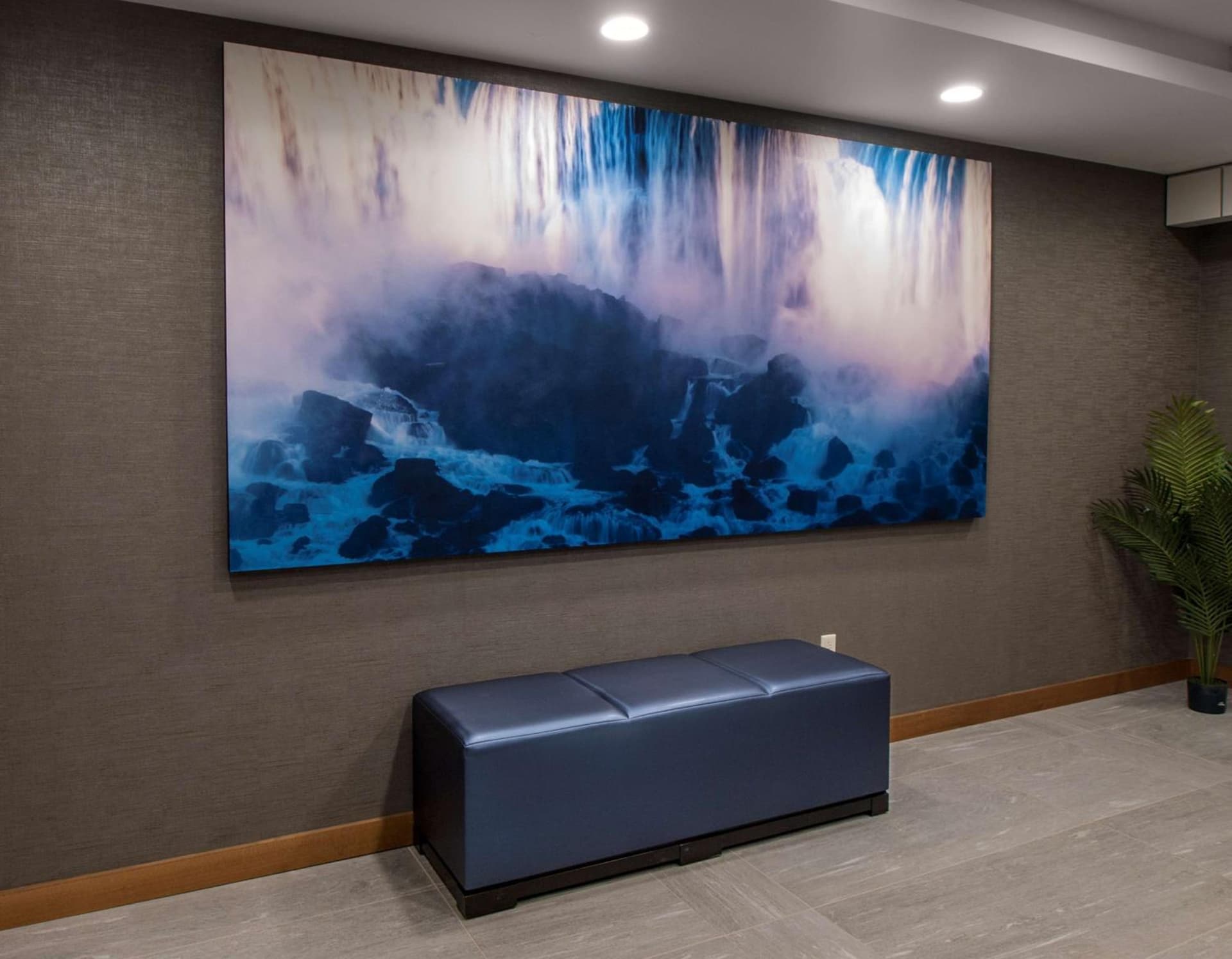 DoubleTree by Hilton Hotel Niagara Falls New York gallery photo in Niagara Falls, NY — image 45