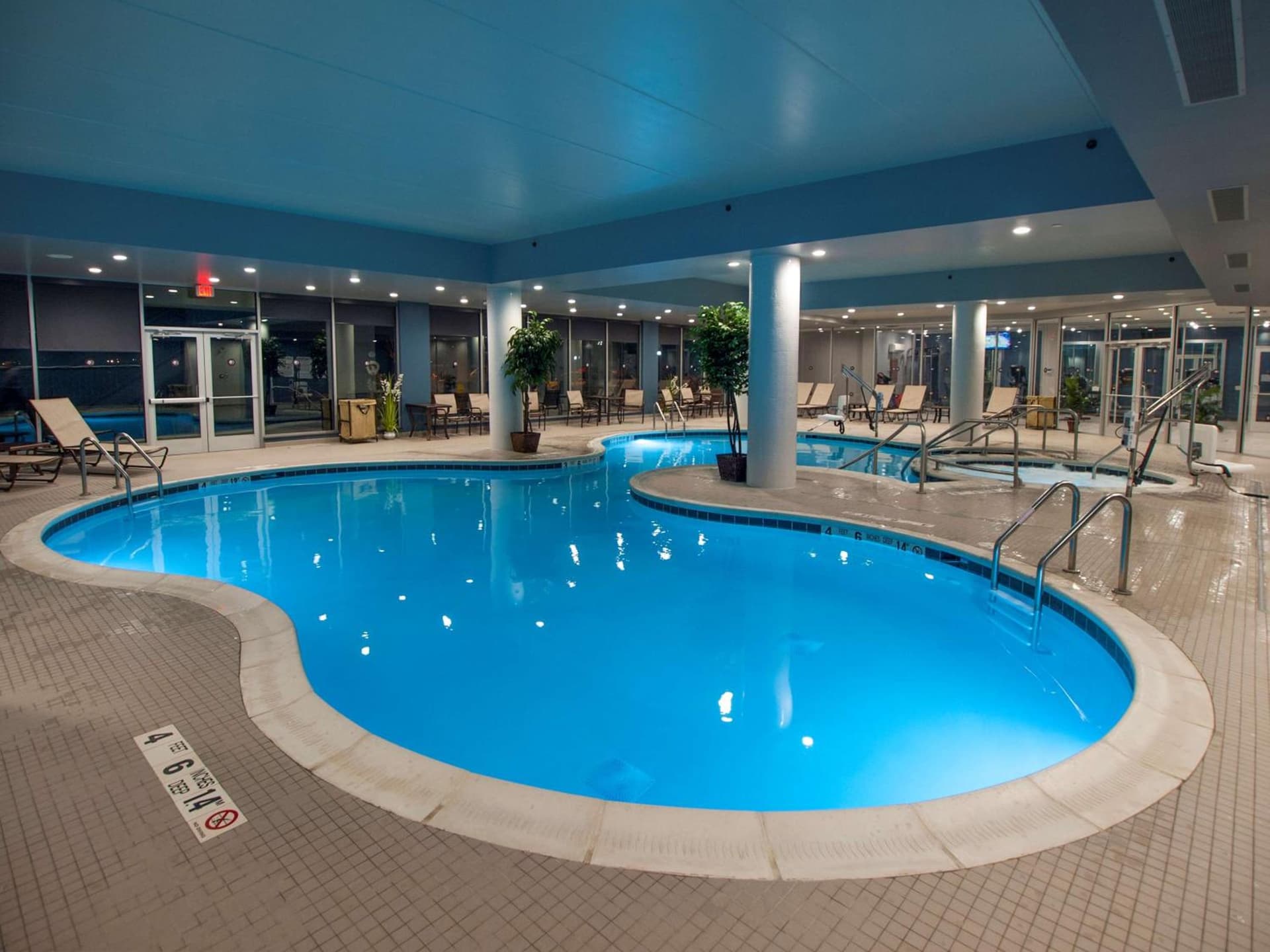 DoubleTree by Hilton Hotel Niagara Falls New York gallery photo in Niagara Falls, NY — image 55
