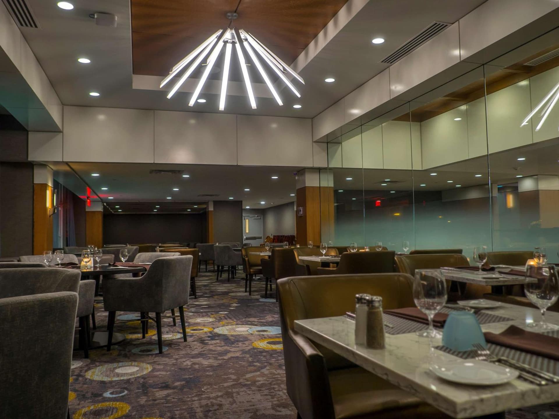 DoubleTree by Hilton Hotel Niagara Falls New York gallery photo in Niagara Falls, NY — image 20