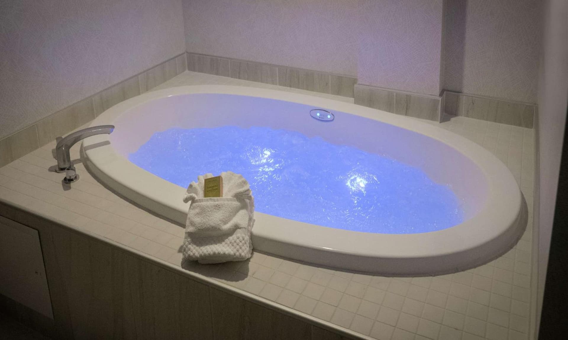 DoubleTree by Hilton Hotel Niagara Falls New York gallery photo in Niagara Falls, NY — image 70