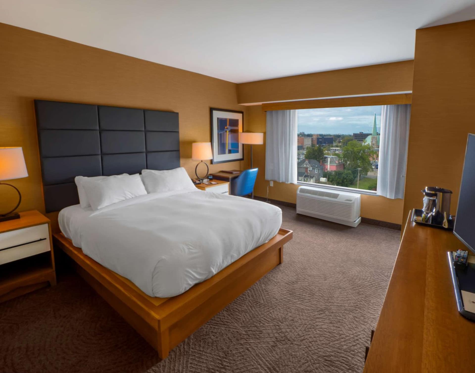 DoubleTree by Hilton Hotel Niagara Falls New York gallery photo in Niagara Falls, NY — image 42