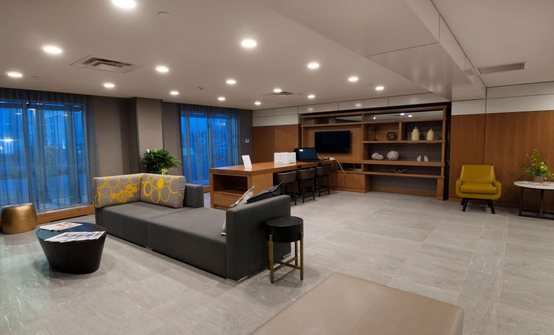DoubleTree by Hilton Hotel Niagara Falls New York gallery photo in Niagara Falls, NY — image 12