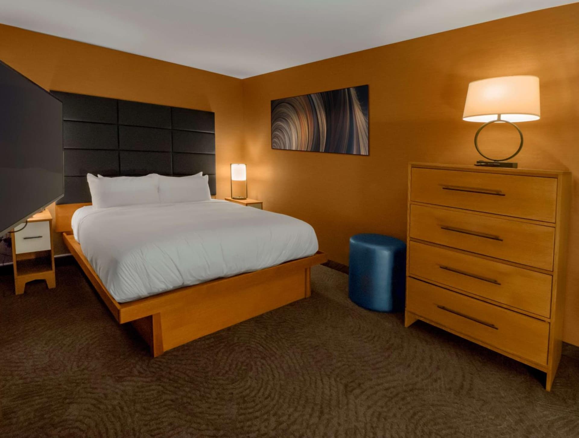 DoubleTree by Hilton Hotel Niagara Falls New York gallery photo in Niagara Falls, NY — image 27