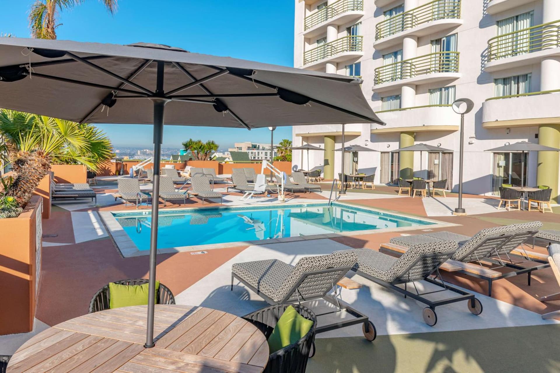 Courtyard by Marriott San Diego Downtown Little Italy gallery photo in San Diego, CA — image 5