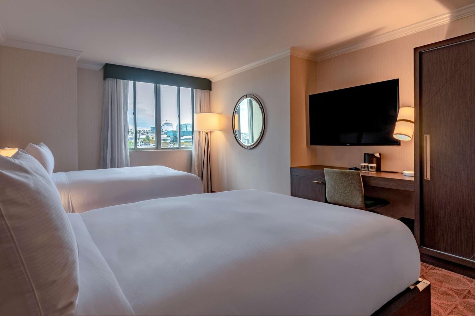 Courtyard by Marriott San Diego Downtown Little Italy gallery photo in San Diego, CA — image 11