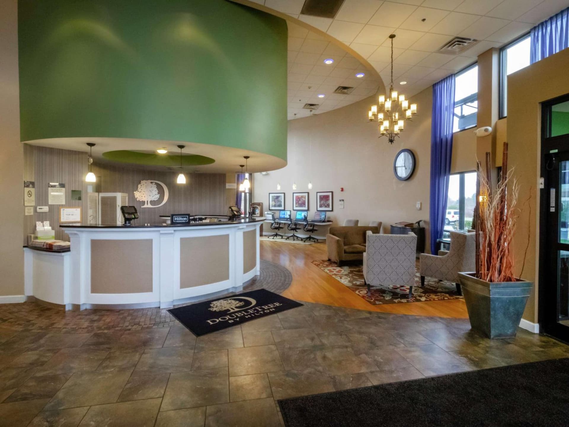 DoubleTree by Hilton Buffalo-Amherst gallery photo in Amherst, NY — image 33