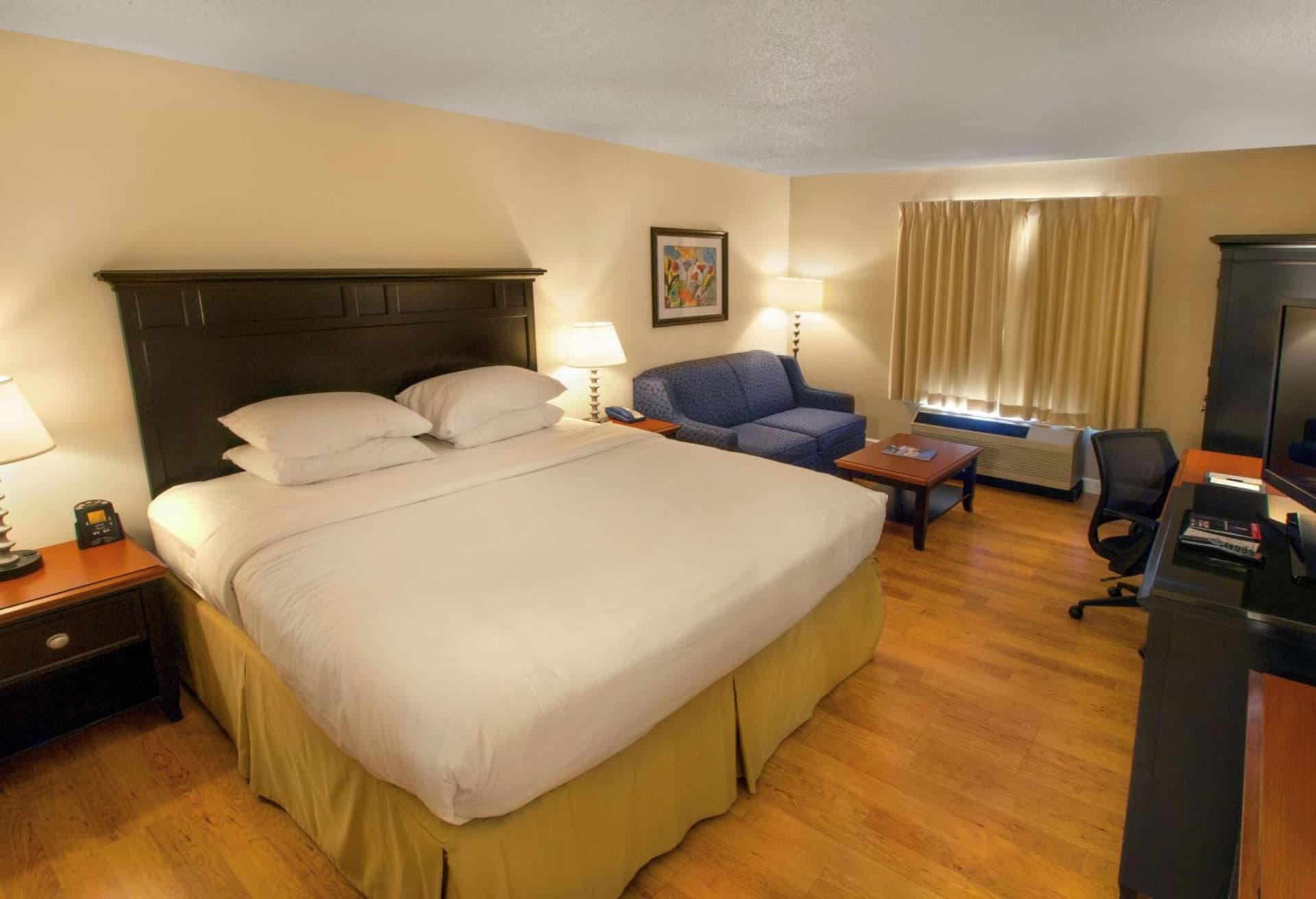 DoubleTree by Hilton Buffalo-Amherst gallery photo in Amherst, NY — image 19