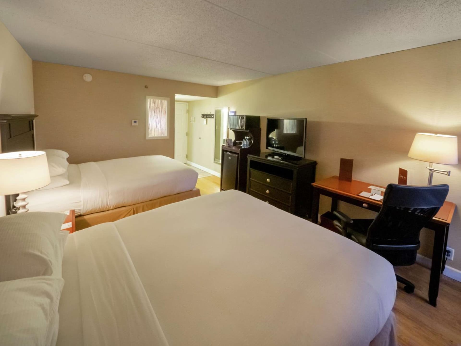 DoubleTree by Hilton Buffalo-Amherst gallery photo in Amherst, NY — image 6