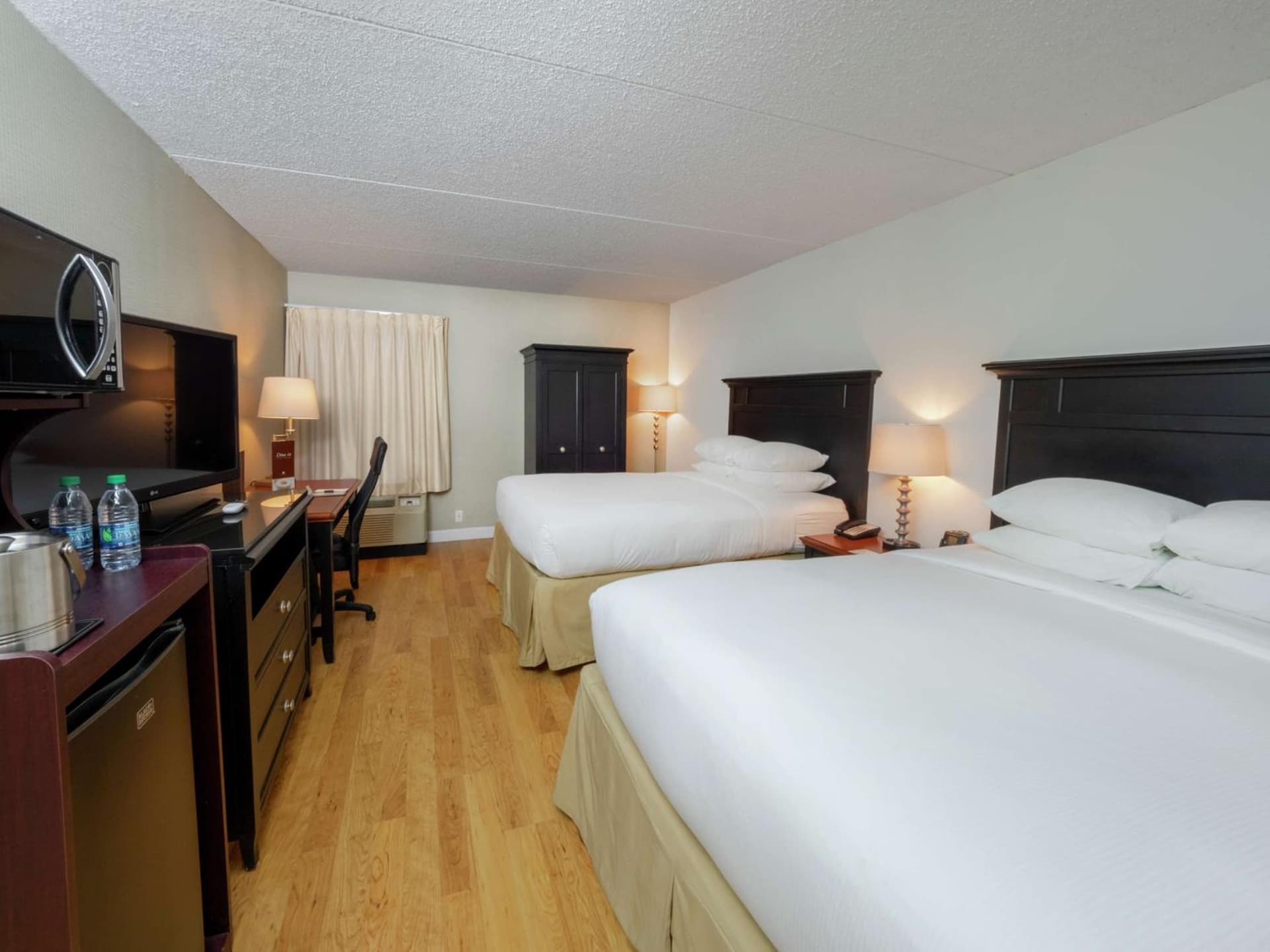 DoubleTree by Hilton Buffalo-Amherst gallery photo in Amherst, NY — image 18