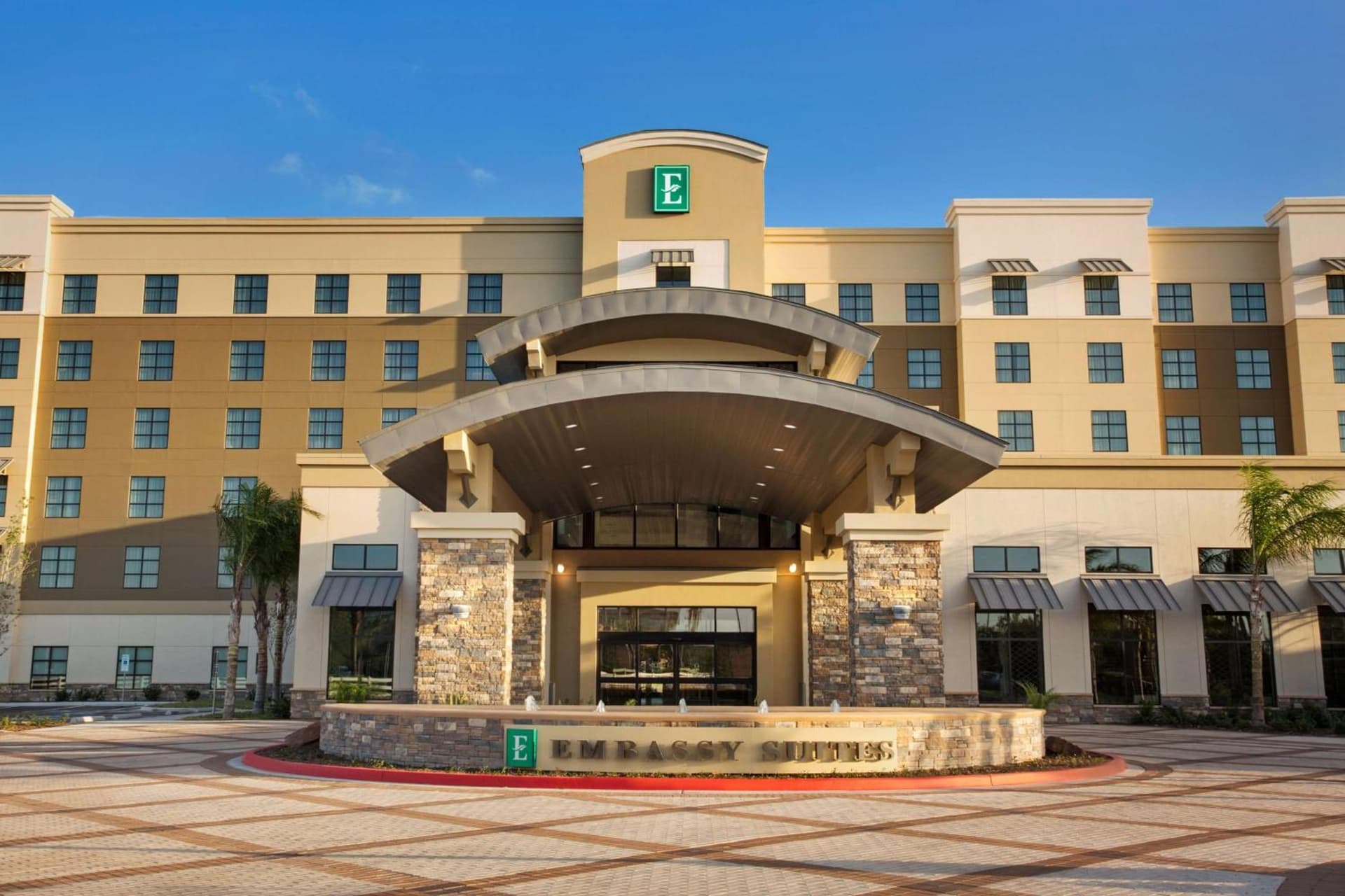 Embassy Suites by Hilton McAllen Convention Center interior in McAllen, TX — gallery photo 2