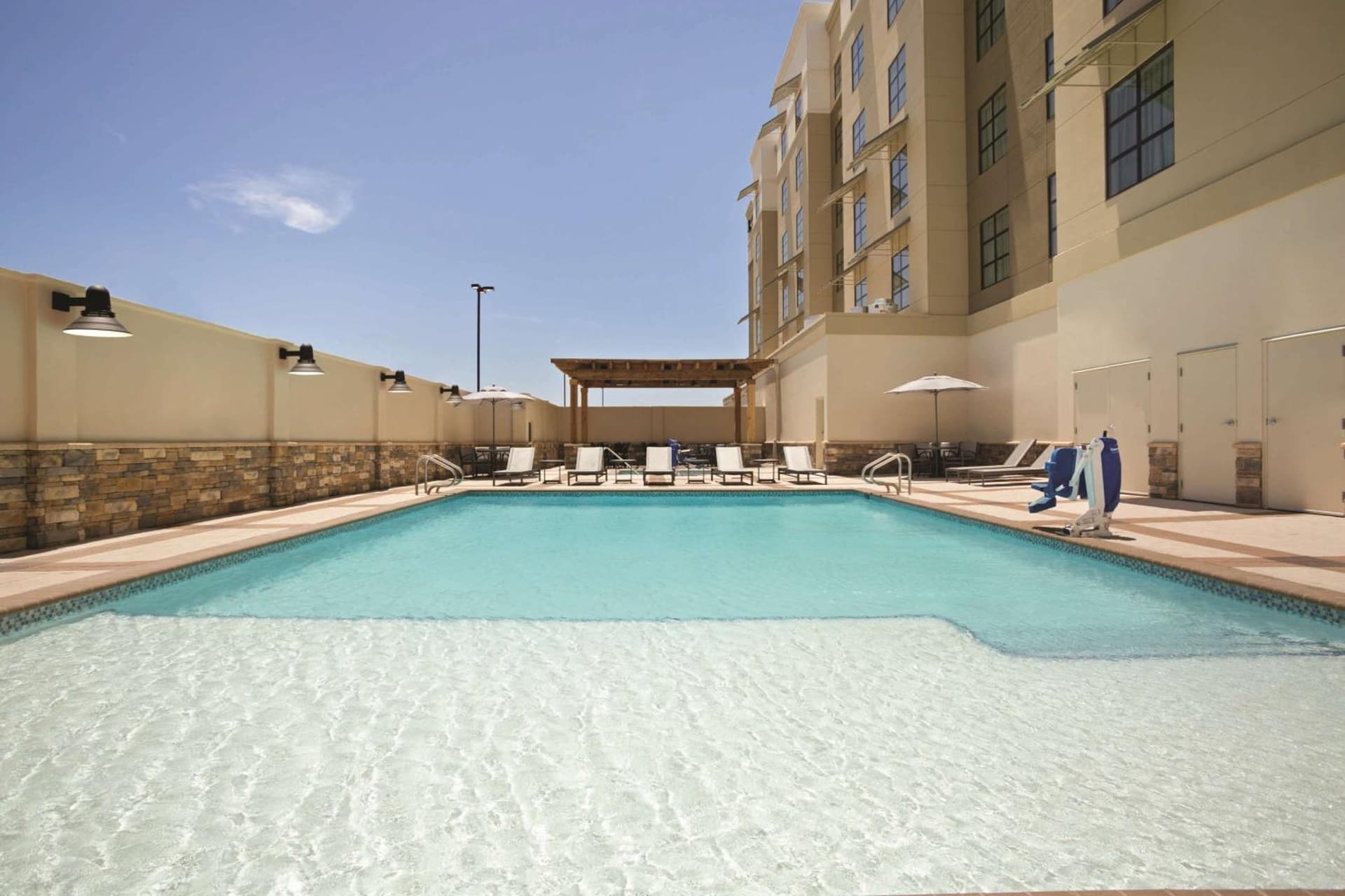 Embassy Suites by Hilton McAllen Convention Center gallery photo in McAllen, TX — image 43