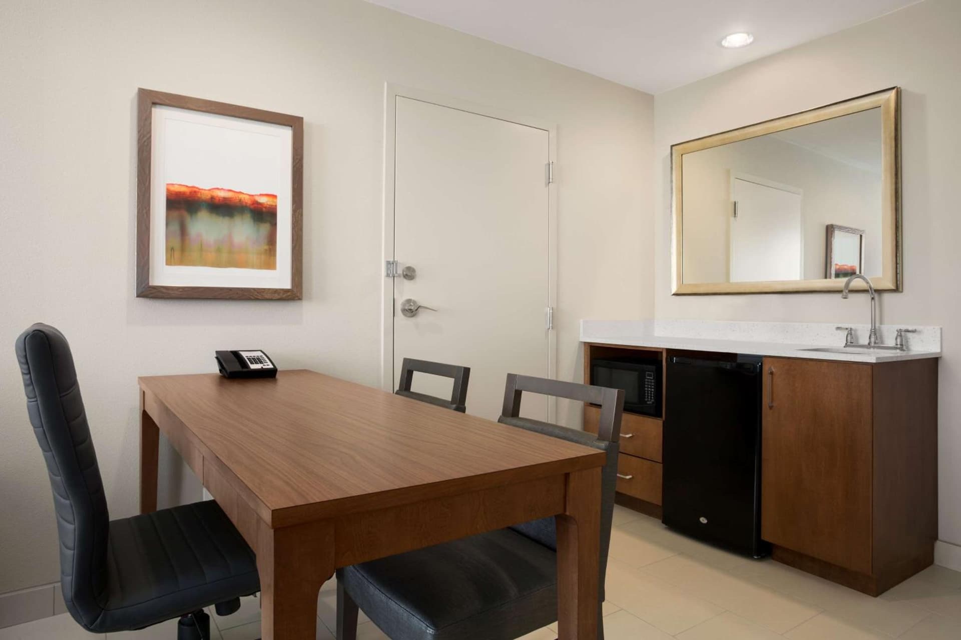 Embassy Suites by Hilton McAllen Convention Center gallery photo in McAllen, TX — image 36