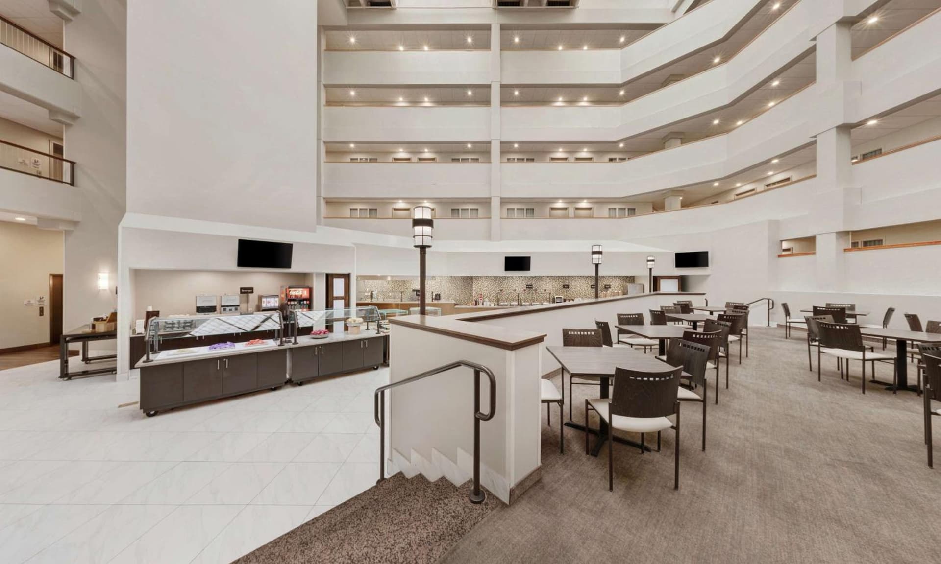 Embassy Suites by Hilton Milwaukee Brookfield gallery photo in Brookfield, WI — image 31