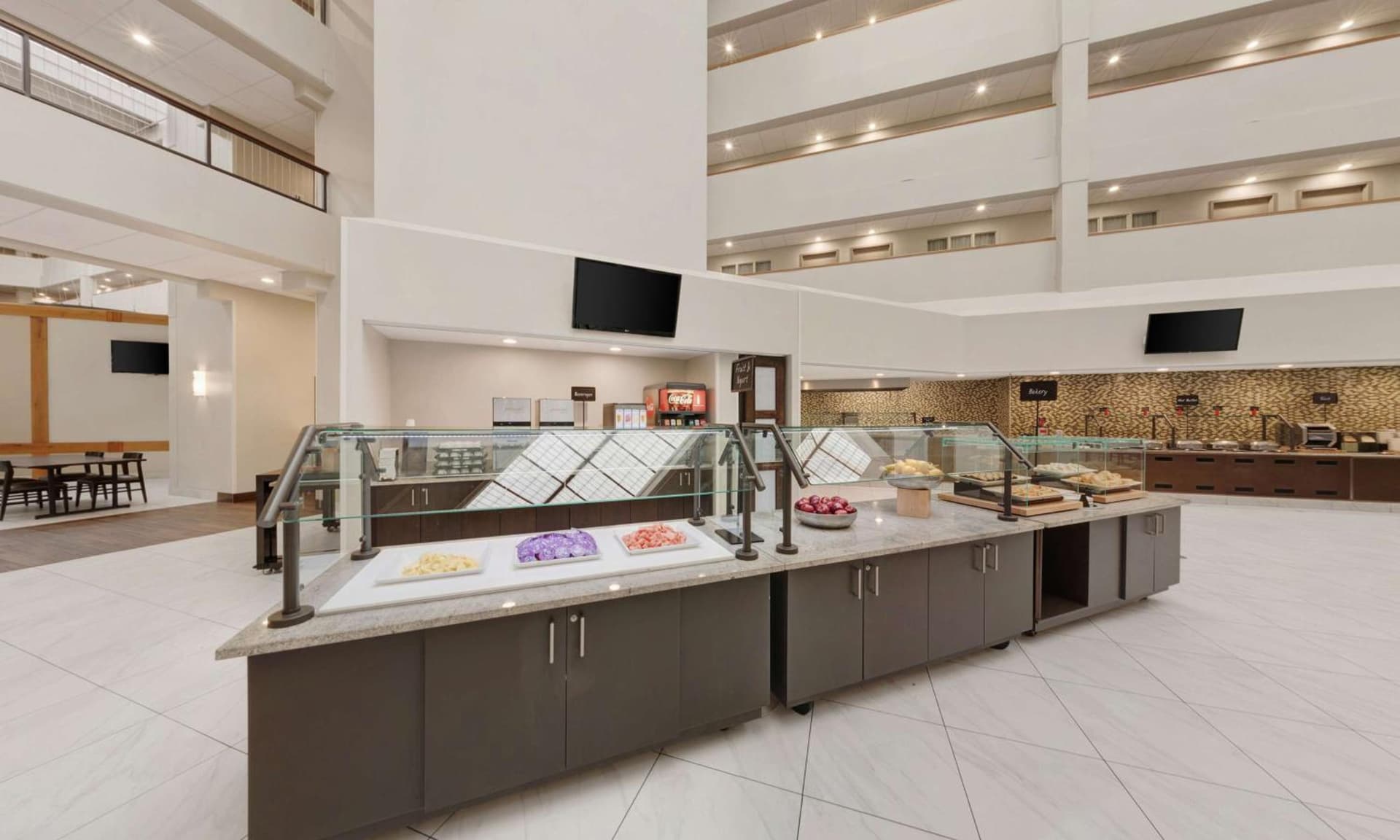 Embassy Suites by Hilton Milwaukee Brookfield gallery photo in Brookfield, WI — image 71