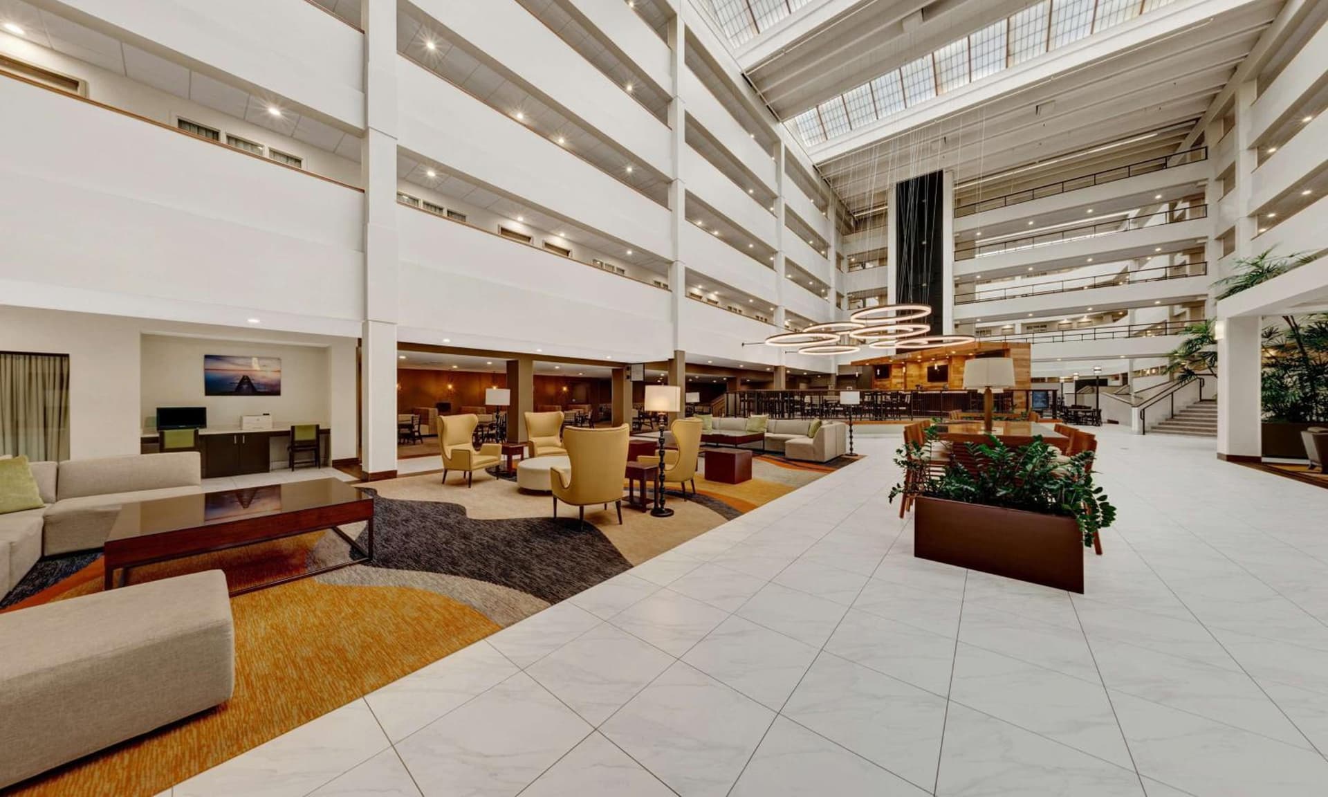 Embassy Suites by Hilton Milwaukee Brookfield gallery photo in Brookfield, WI — image 86