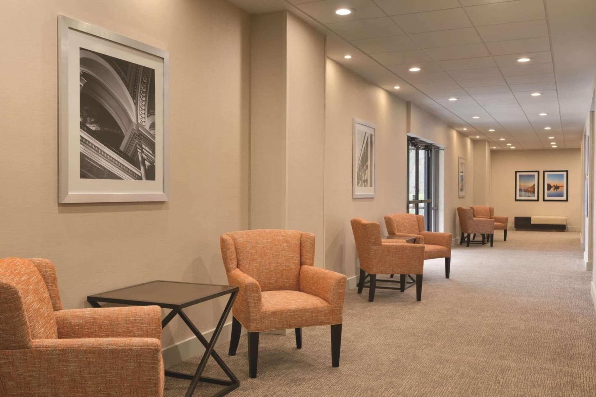 Embassy Suites by Hilton Milwaukee Brookfield gallery photo in Brookfield, WI — image 74