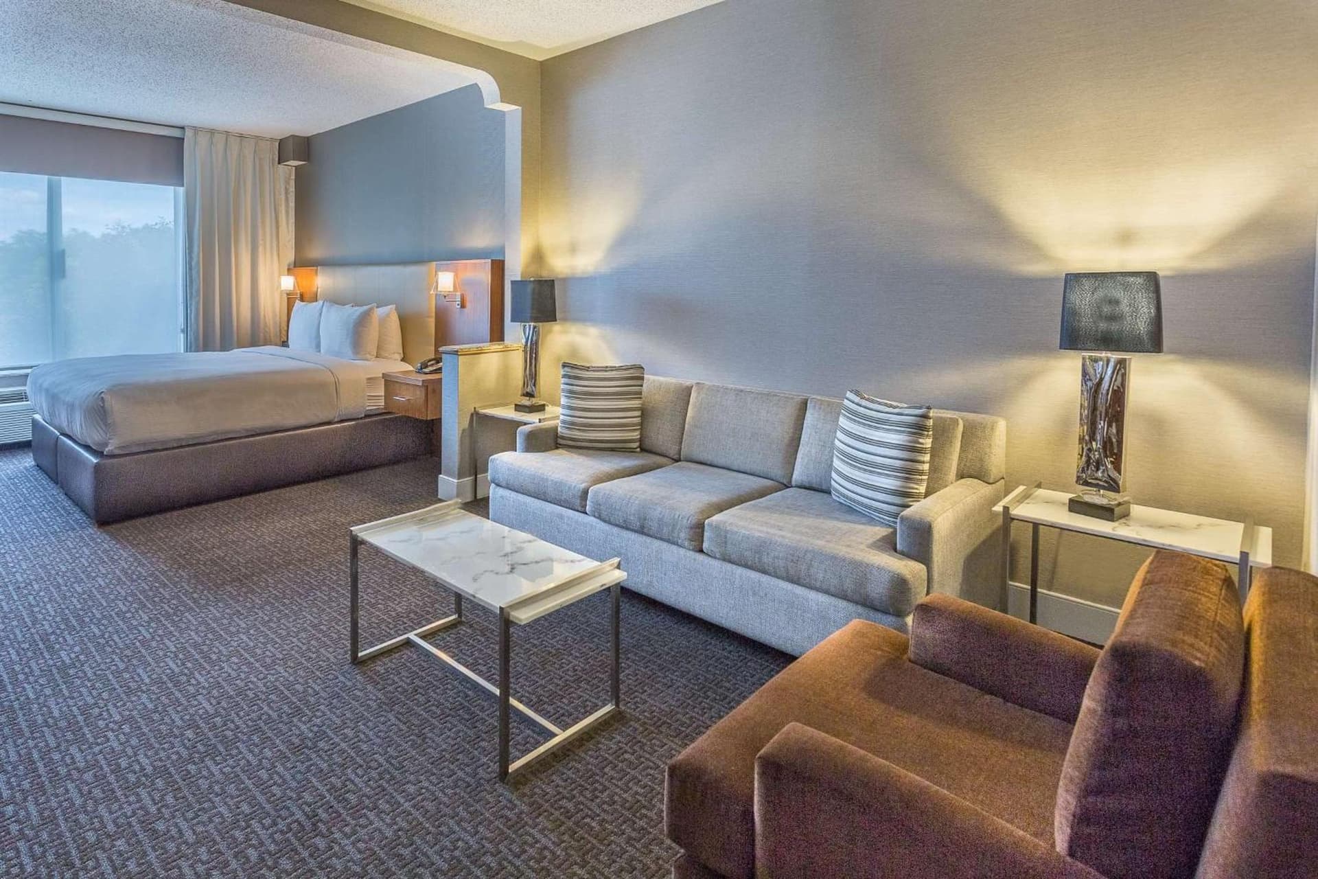 DoubleTree by Hilton Nanuet interior in Nanuet, NY — gallery photo 2