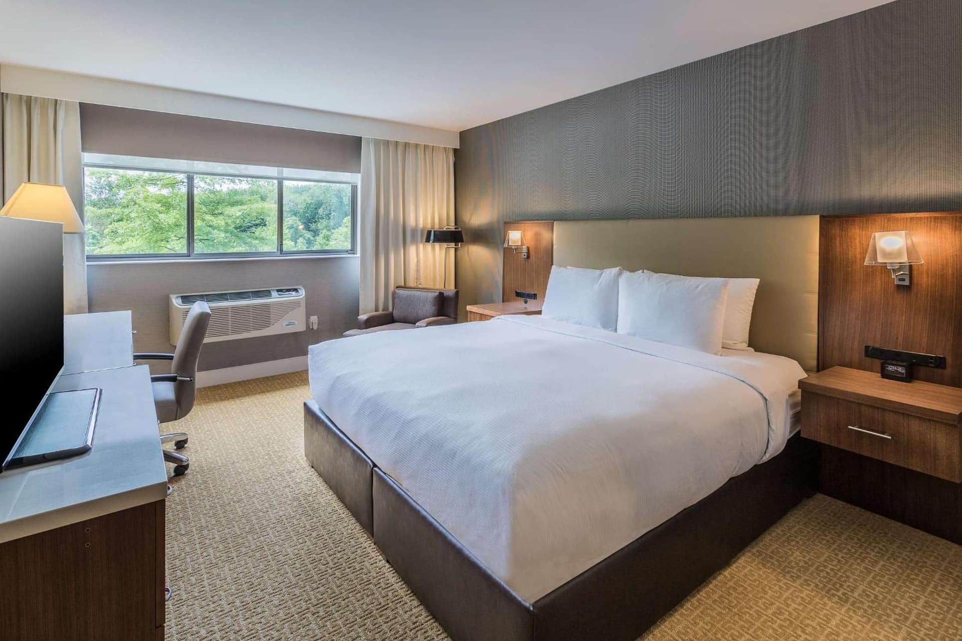 DoubleTree by Hilton Nanuet gallery photo in Nanuet, NY — image 7