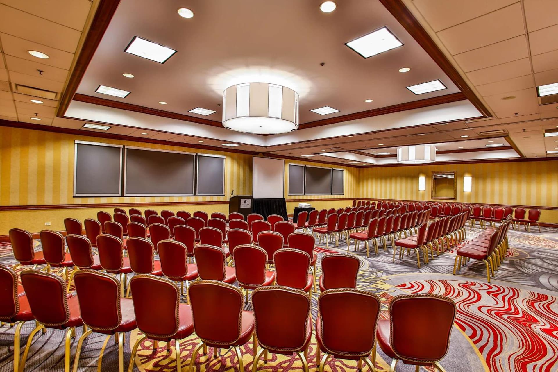 DoubleTree by Hilton Chicago/Alsip gallery photo in Alsip, IL — image 7