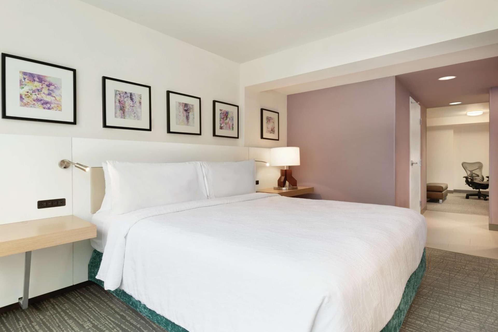 Hilton Garden Inn Bridgewater gallery photo in Bridgewater, NJ — image 10