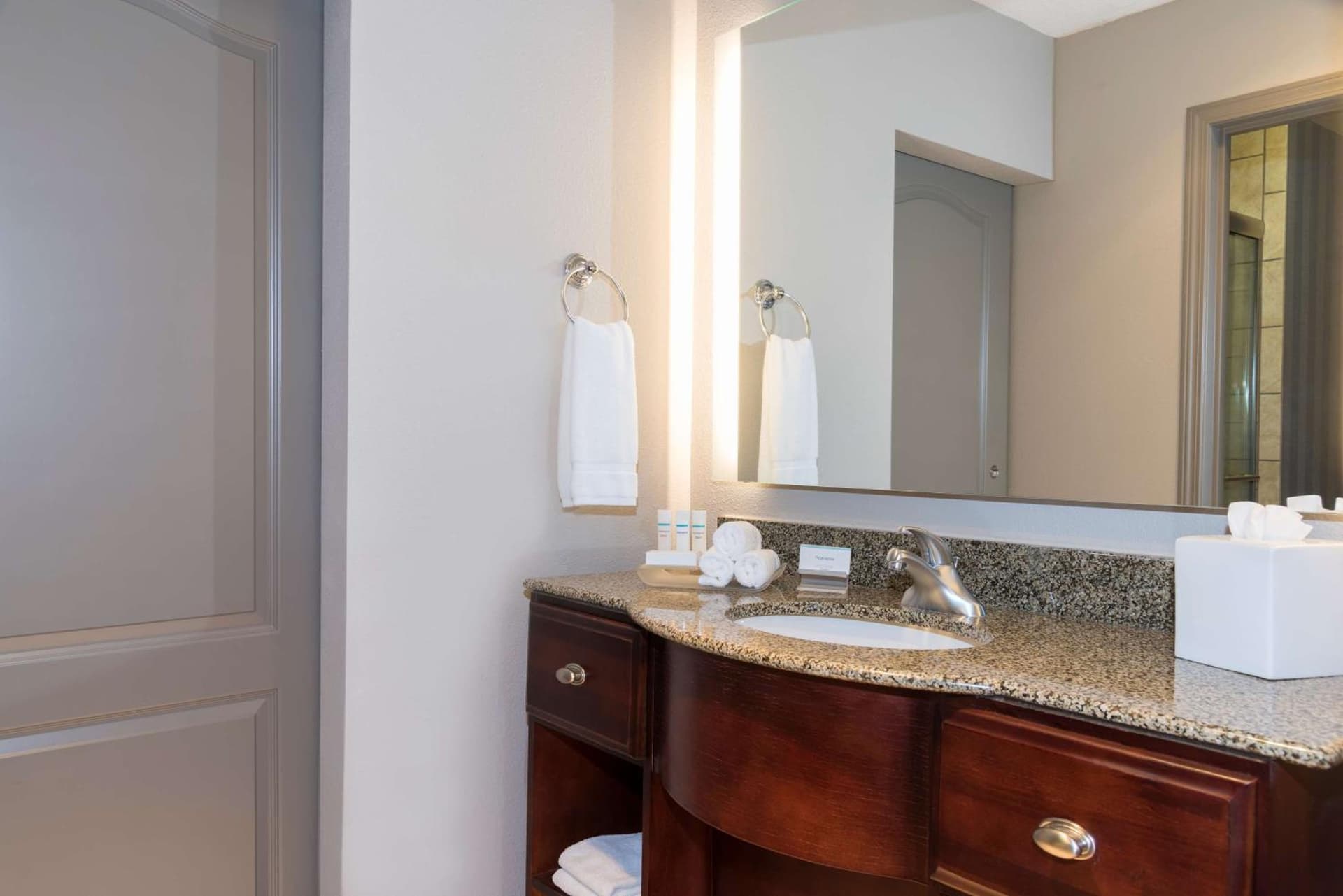 Homewood Suites by Hilton Bloomington gallery photo in Bloomington, IN — image 79
