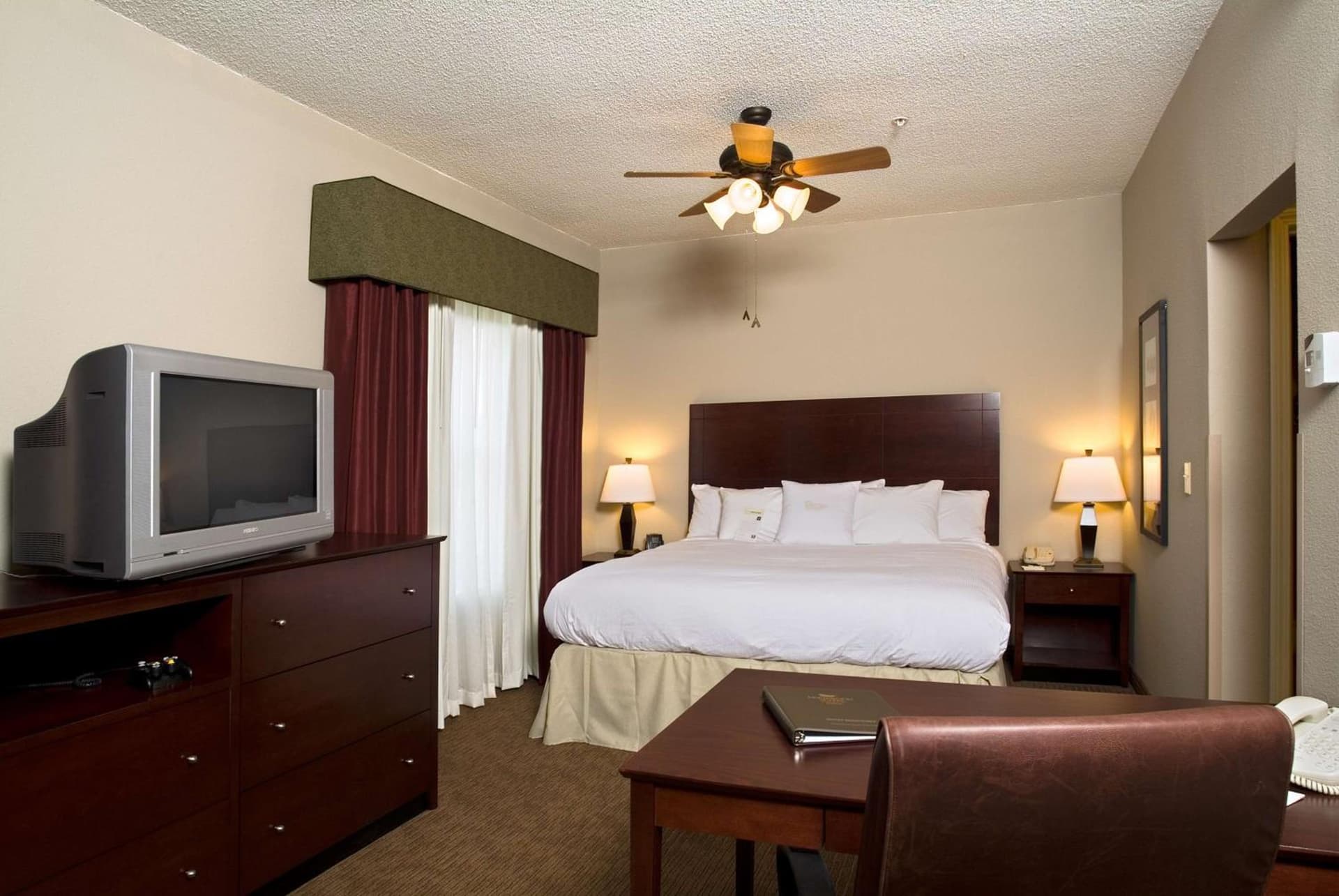 Homewood Suites by Hilton Bloomington gallery photo in Bloomington, IN — image 25