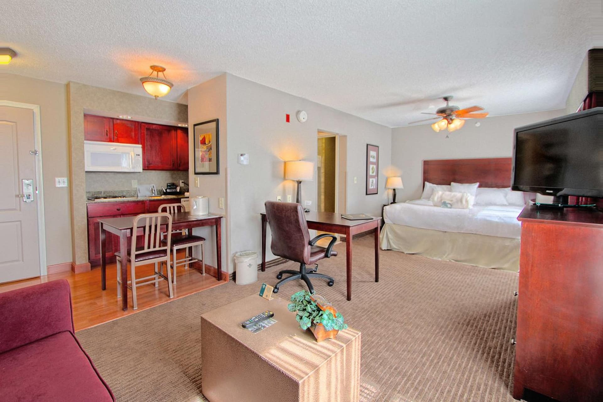 Homewood Suites by Hilton Bloomington gallery photo in Bloomington, IN — image 53