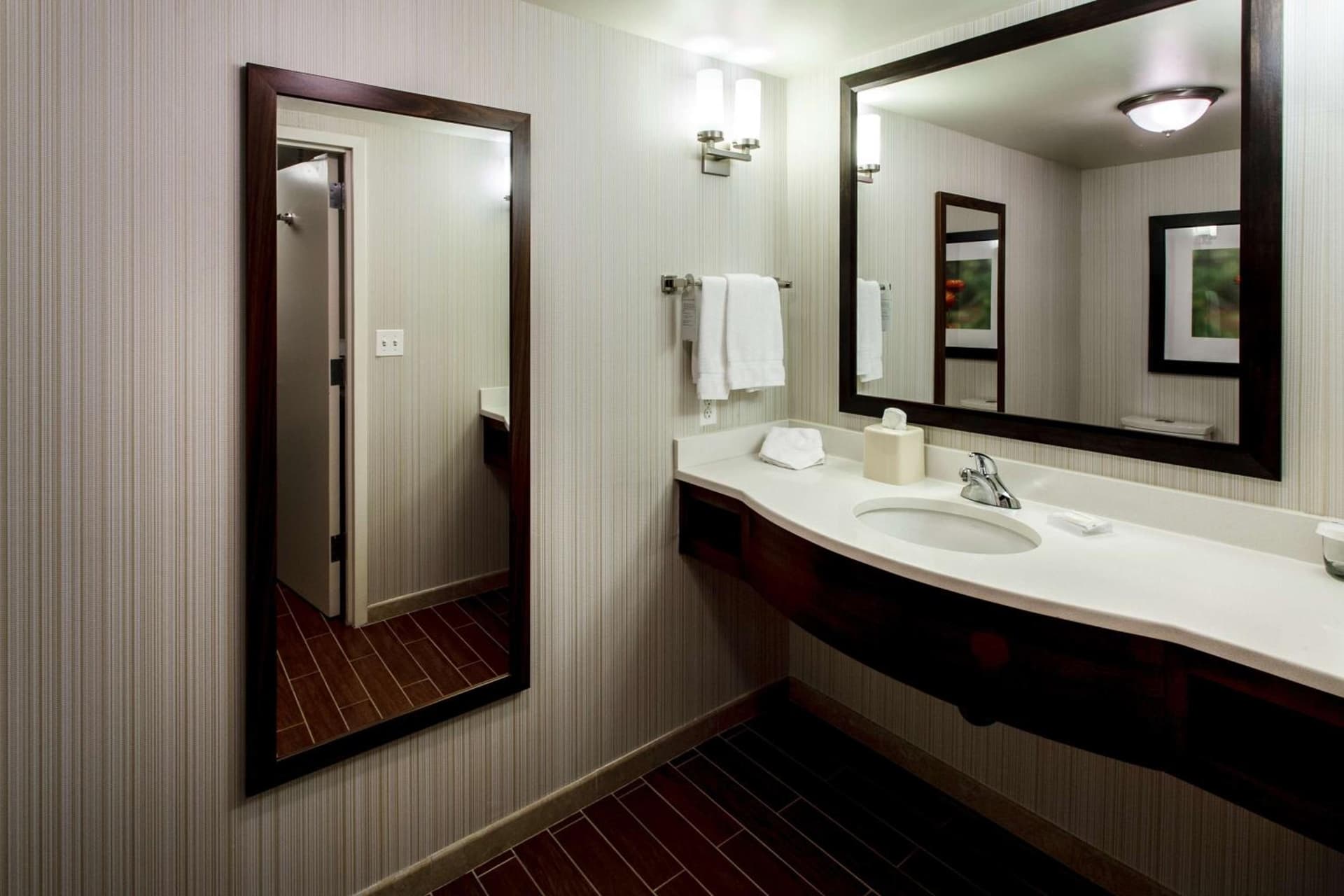 Hilton Garden Inn New York/Staten Island gallery photo in Staten Island, NY — image 76