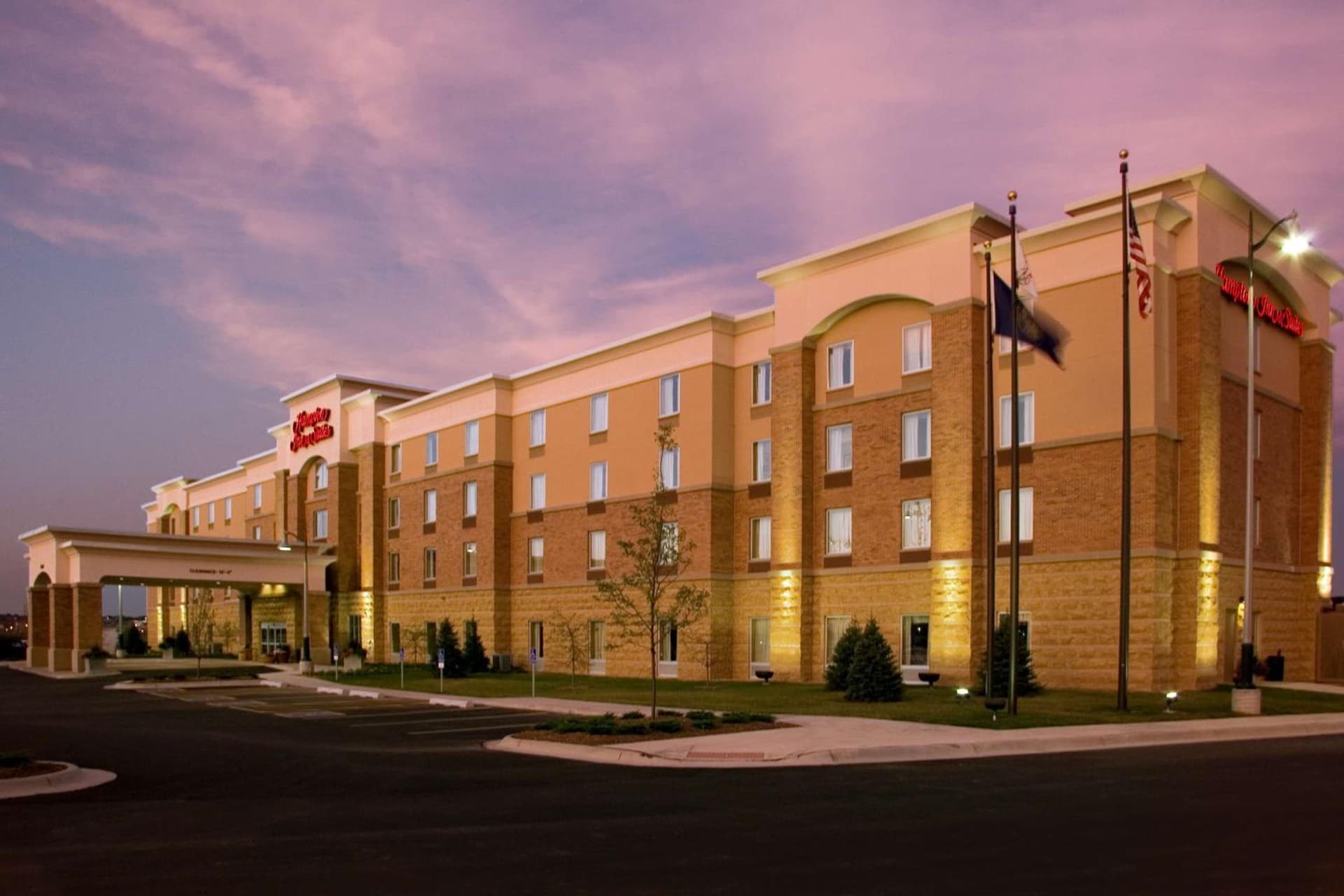 Hampton Inn & Suites Omaha Southwest-La Vista featured exterior or lobby in La Vista, NE — similar hotel