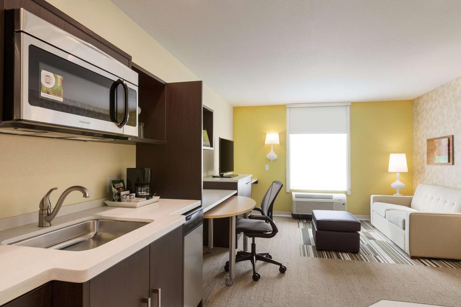 Home2 Suites By Hilton Youngstown gallery photo in Youngstown, OH — image 10